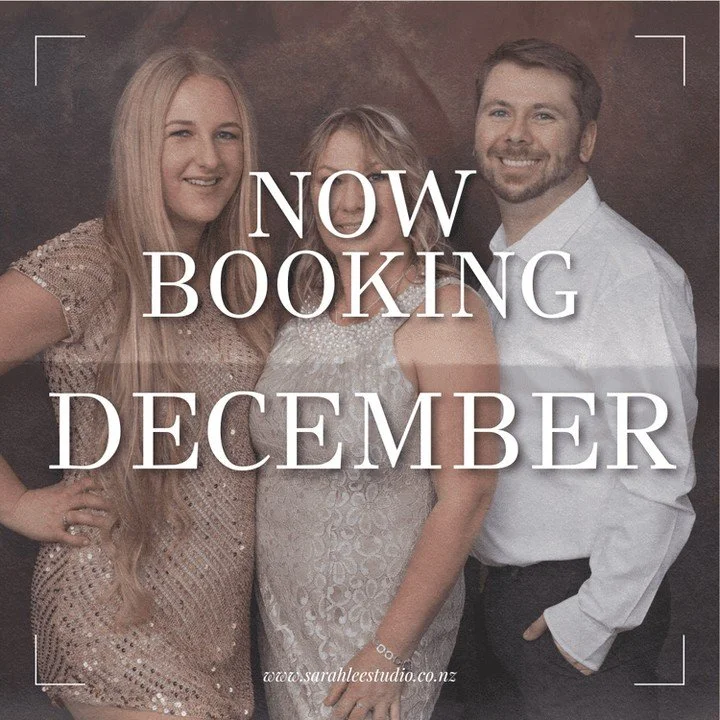ONE LAST THING⁠
⁠
We have no opened December dates; so if a Christmas photo shoot is on your wish-list, get ready to reach out!⁠
⁠
And if you&rsquo;d love to have your portraits ready in time to be wrapped under the tree, now is the moment to get in 