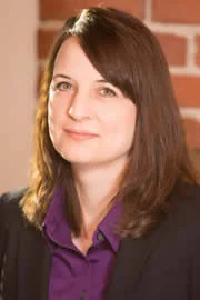 Lesley MacNeil