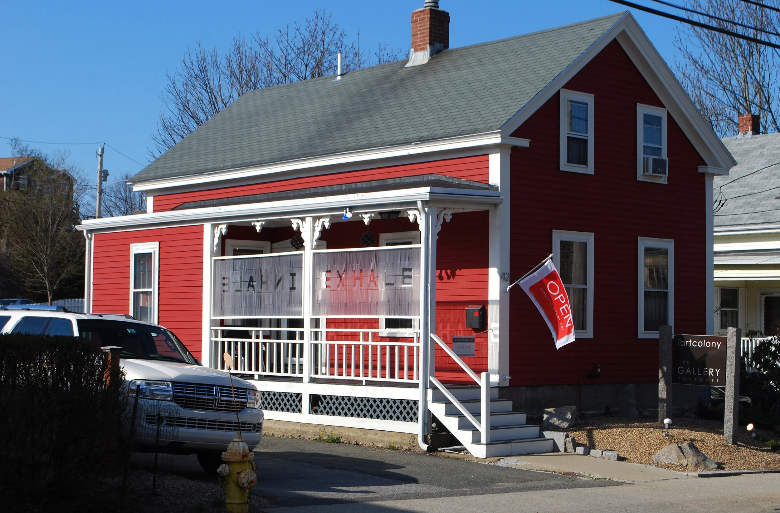     Inhale, Exhale   Site: iartcolony, 42 Broadway, Rockport, MA (2018)  Dimensions: two parts 105” x 43” x 3.5”  Materials: plastic drinking straws, fishing line, wood     