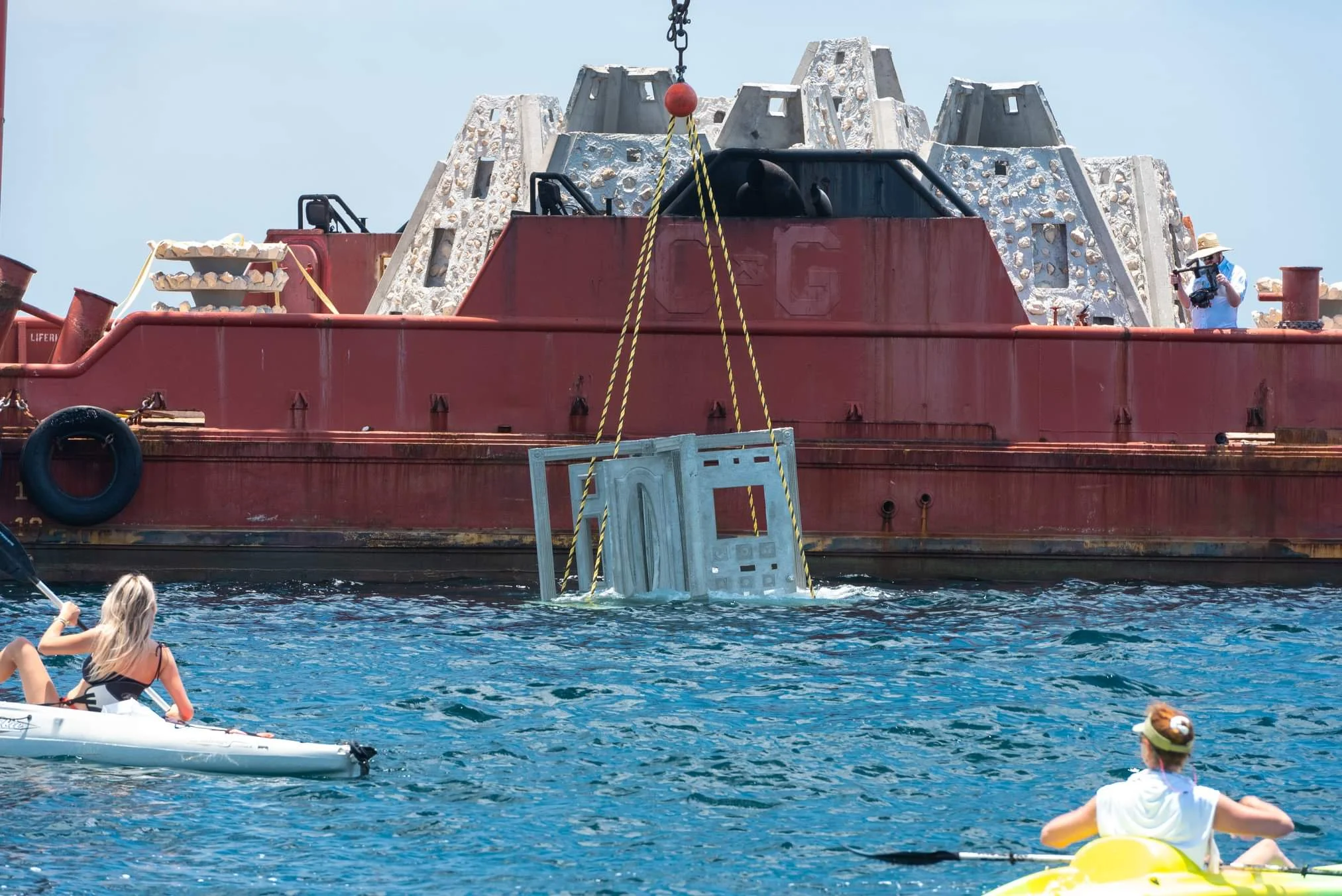  The UMA is created by the  Cultural Arts Alliance of Walton County (CAA)  in partnership with  Visit South Walton ,  South Walton Artificial Reef Association (SWARA ) and with support from the  National Endowment for the Arts , the  Alys Foundation 