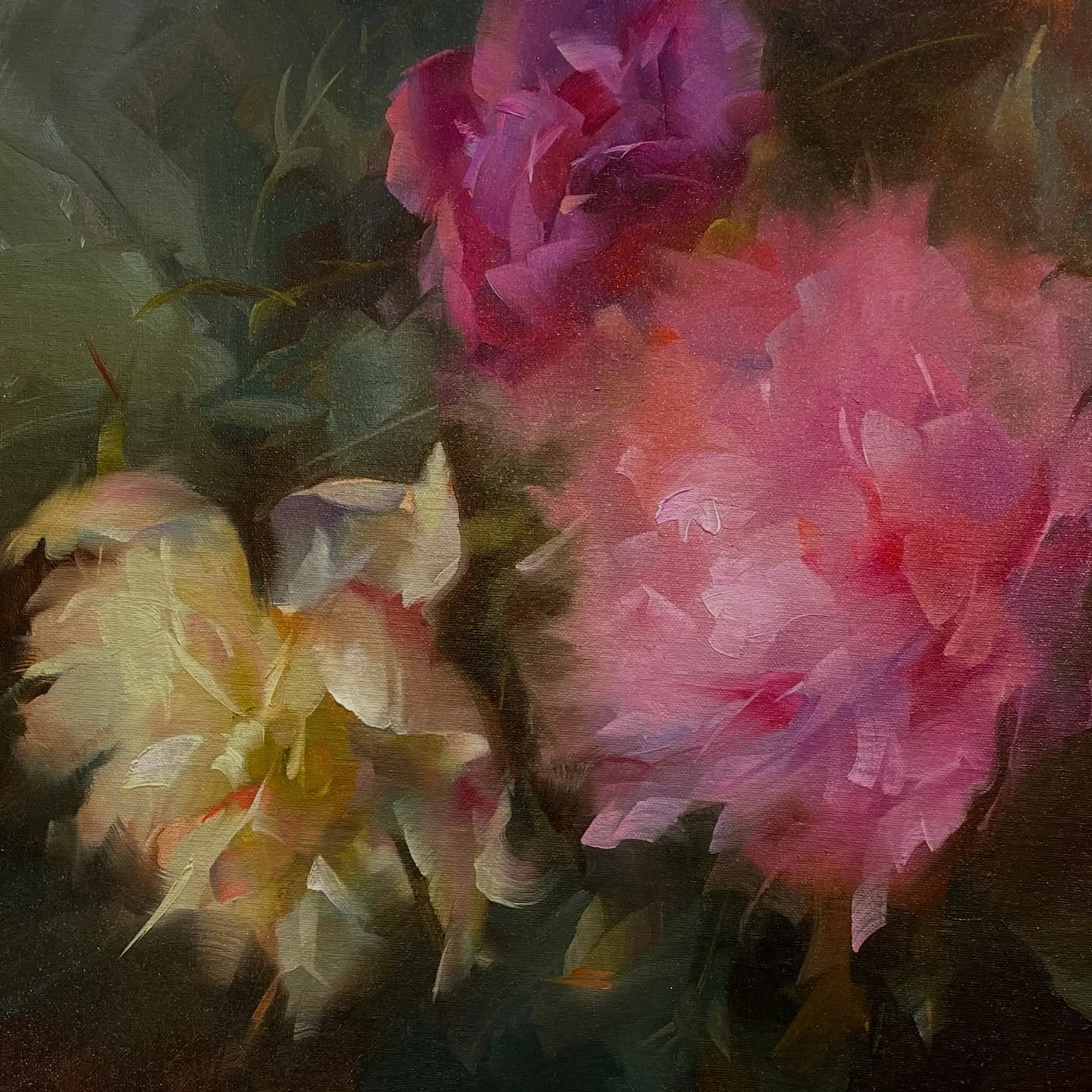 Last day of my mini peony sale is today! Hurry up, three pieces are still available for great prices, starting at only $175 &mdash; link in bio if you want to make one your own 🌸 #peonysale #peonypainting #oilpaintings #floralartist #floralart #peon