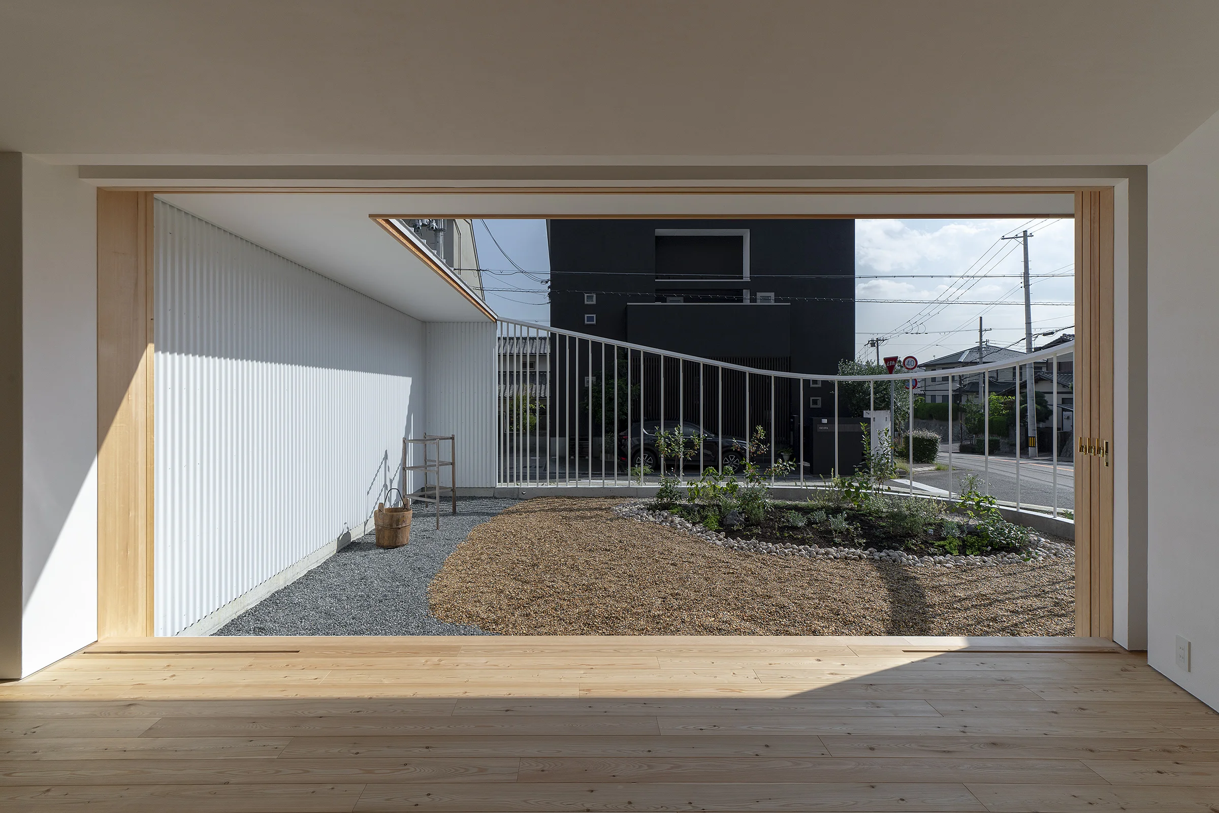 arbol-bigwide-opening-window-living1.jpg