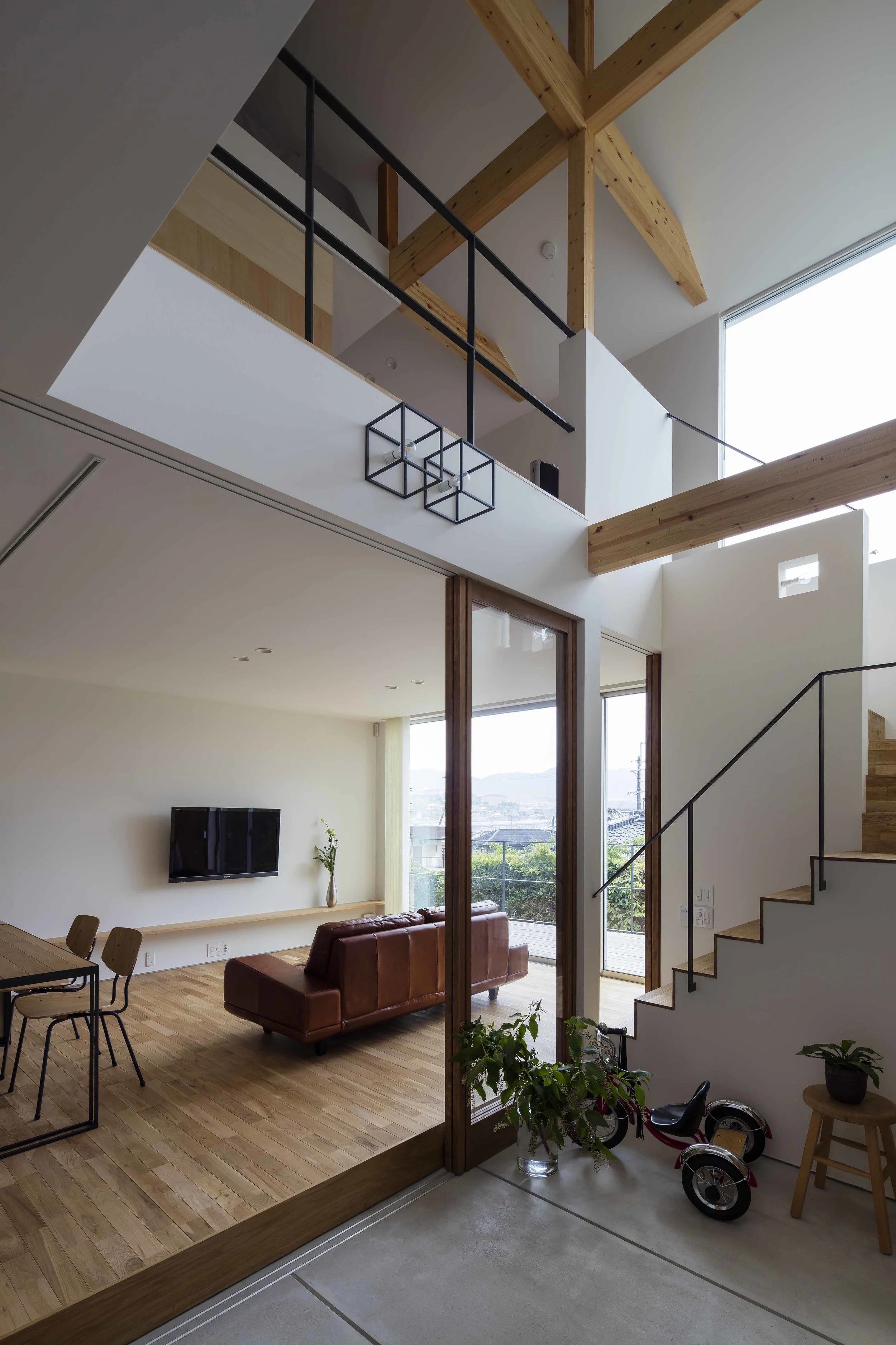 arbol-void-house.jpg