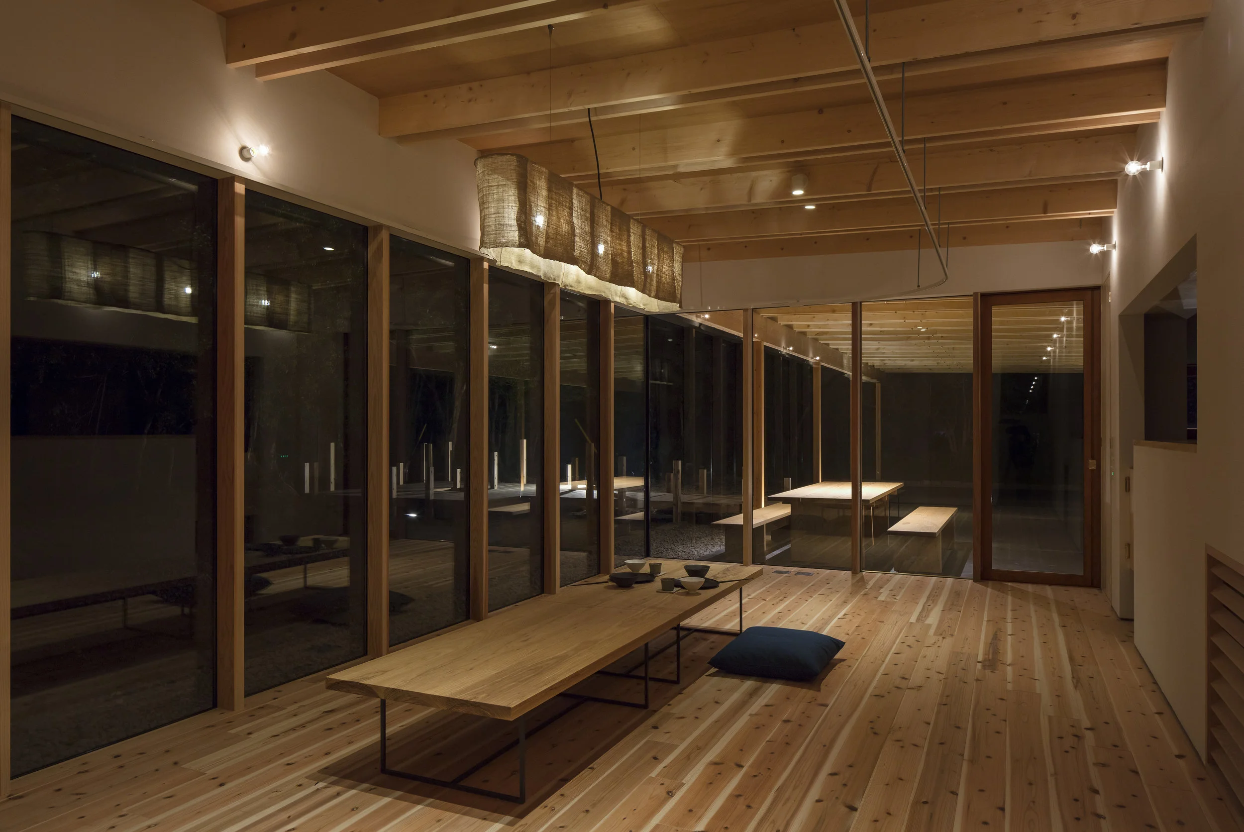 arbol-guesthouse-dining.jpg