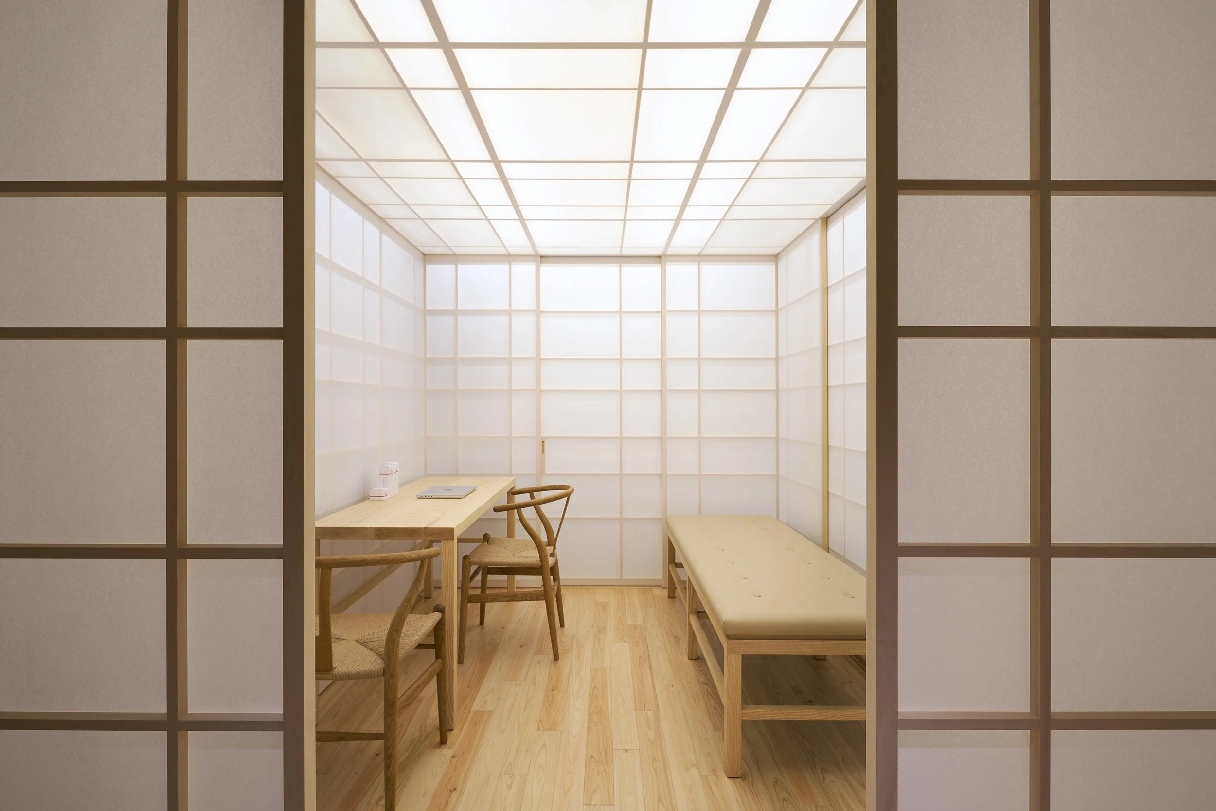 clinic in aoyama004.jpg