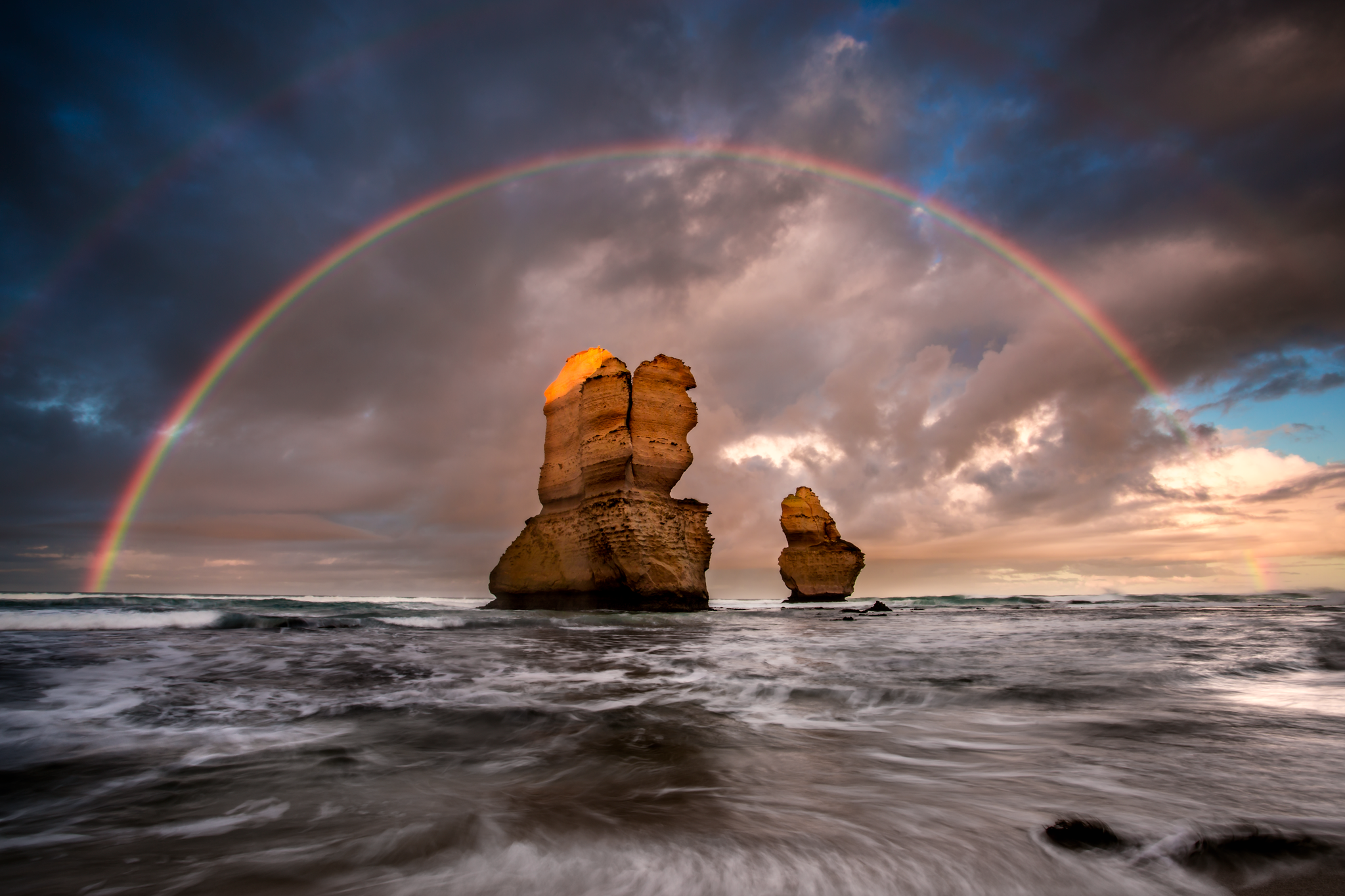 Gibson Steps Double Rainbow
