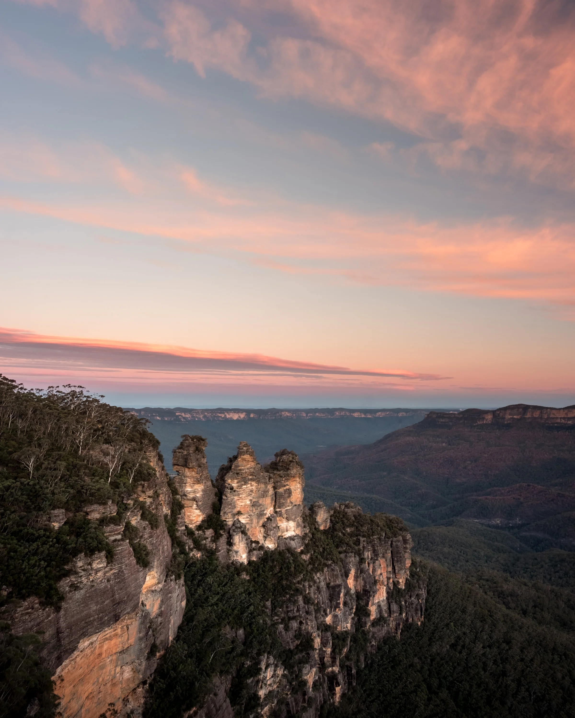 three sisters blue mountains photography course.png