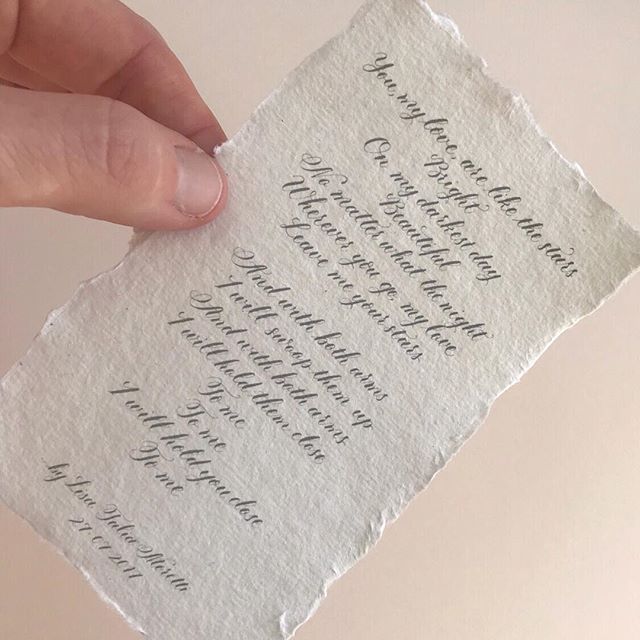 When the occasion calls for the tiniest piece of paper!
.
.
.
.
.
.
.
.
#calligraphy #calligraphypoem .
#lovepoem #johncooperclarke #handmadepaper #calligraphy #copperplate #miderncalligraphy #pointedpencalligraphy #lettering #poem #calligraphyart #u