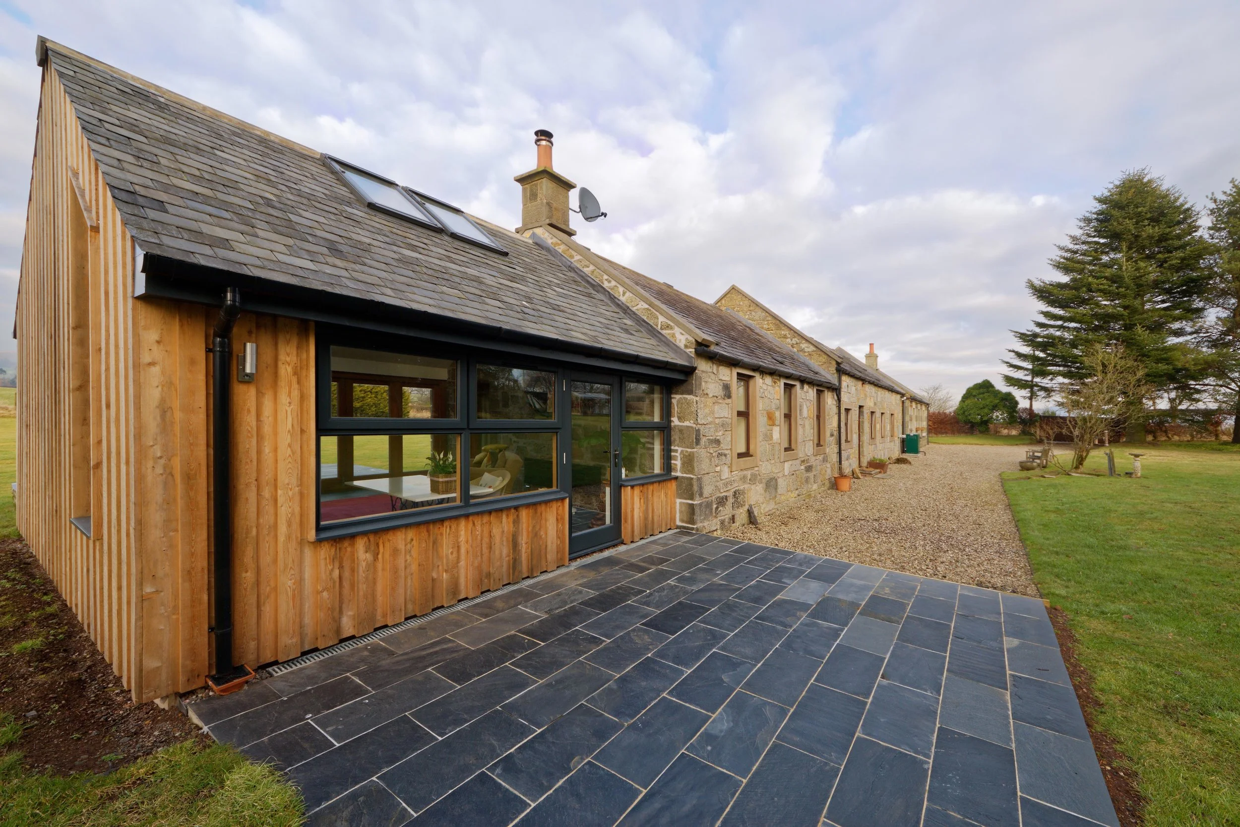 rear patio cu wo grass.jpg