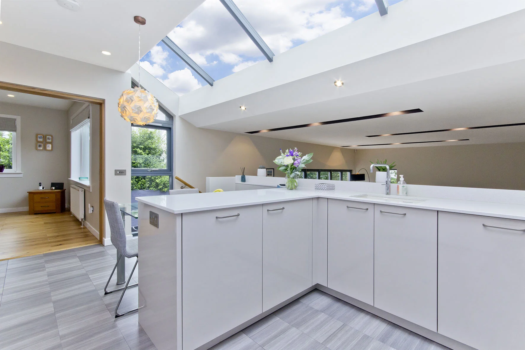 Image 15 - kitchen.jpg