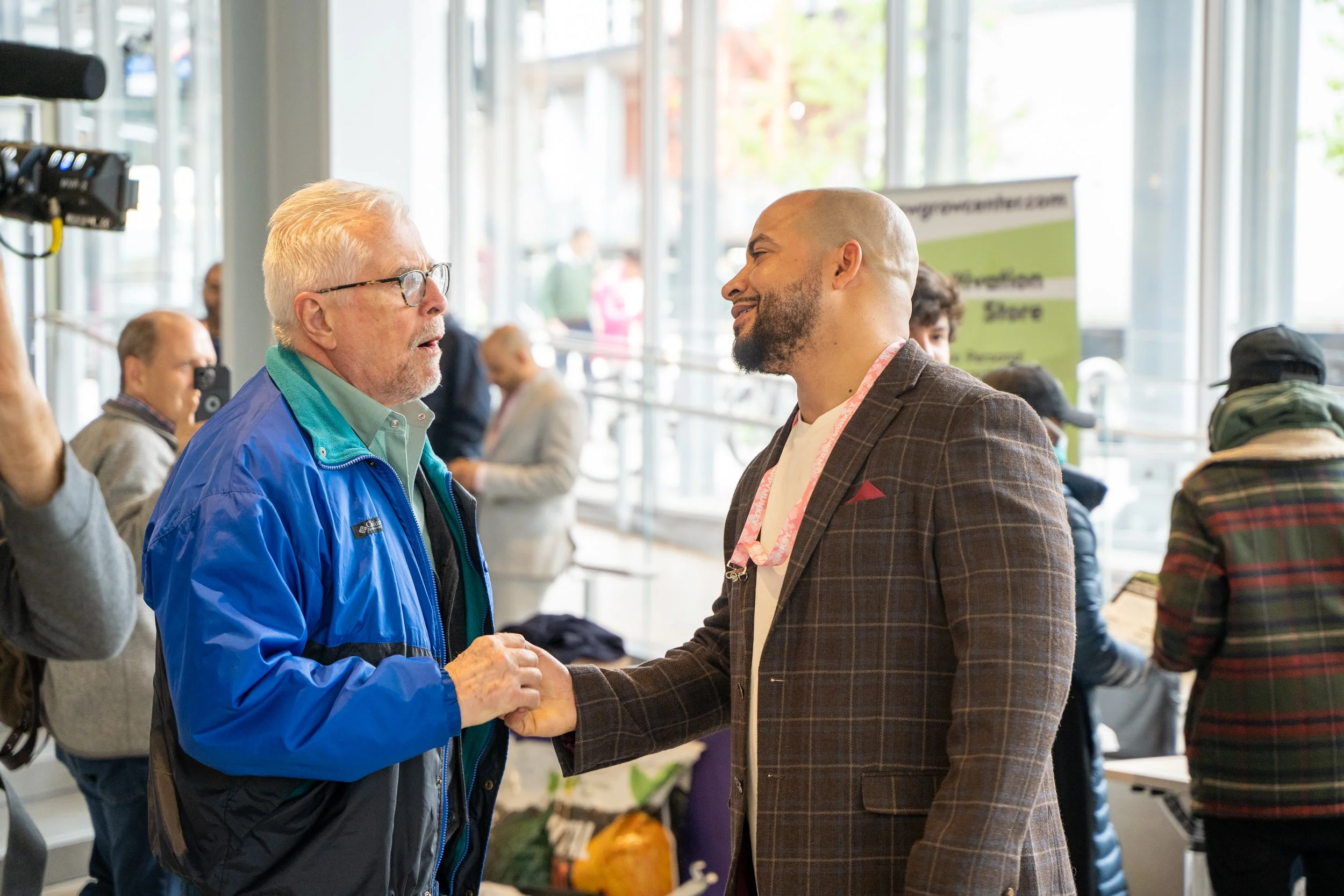 Happy Munkey Coverage-07216.jpg