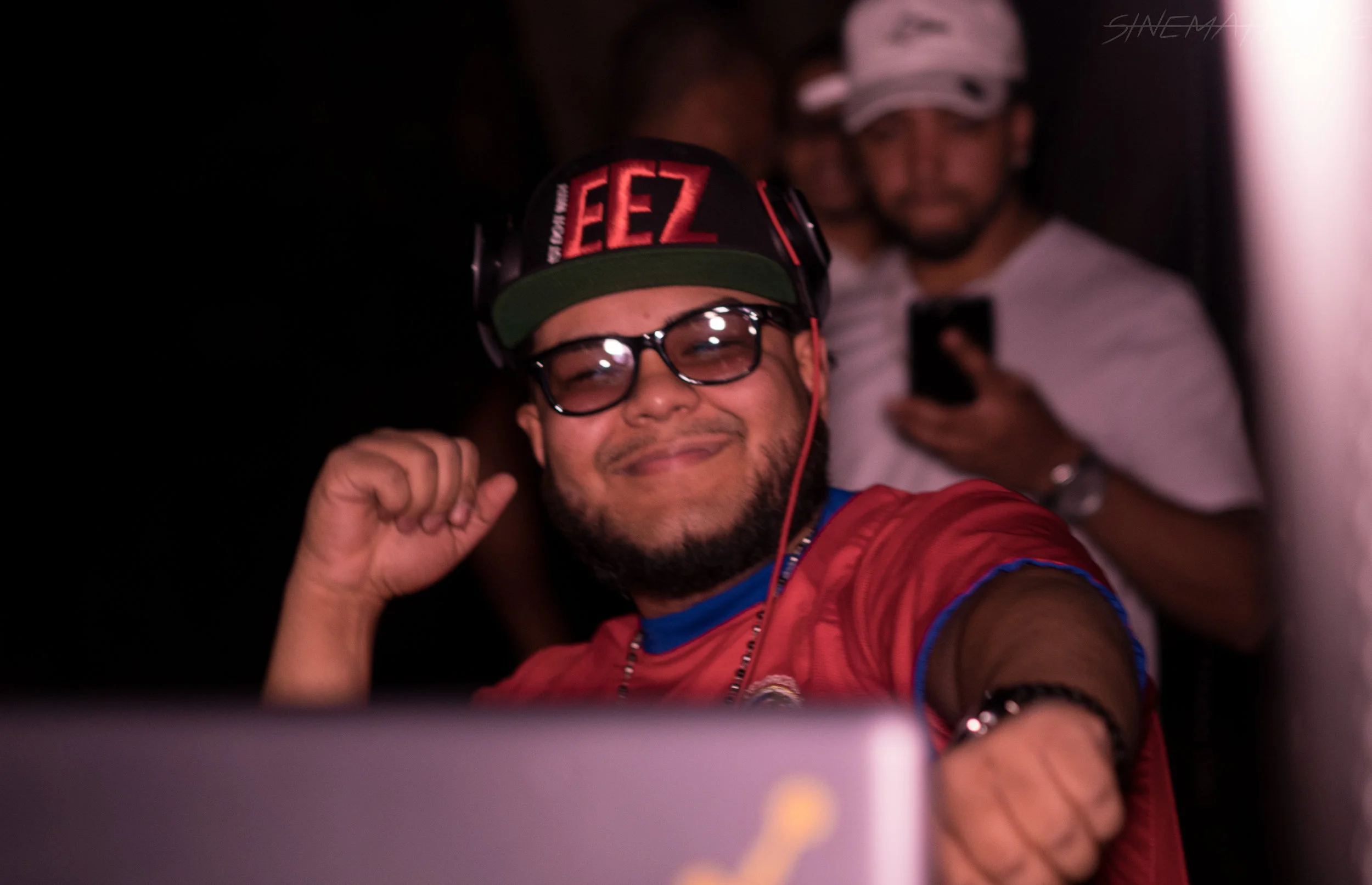 HoodBQ2-01801.jpg