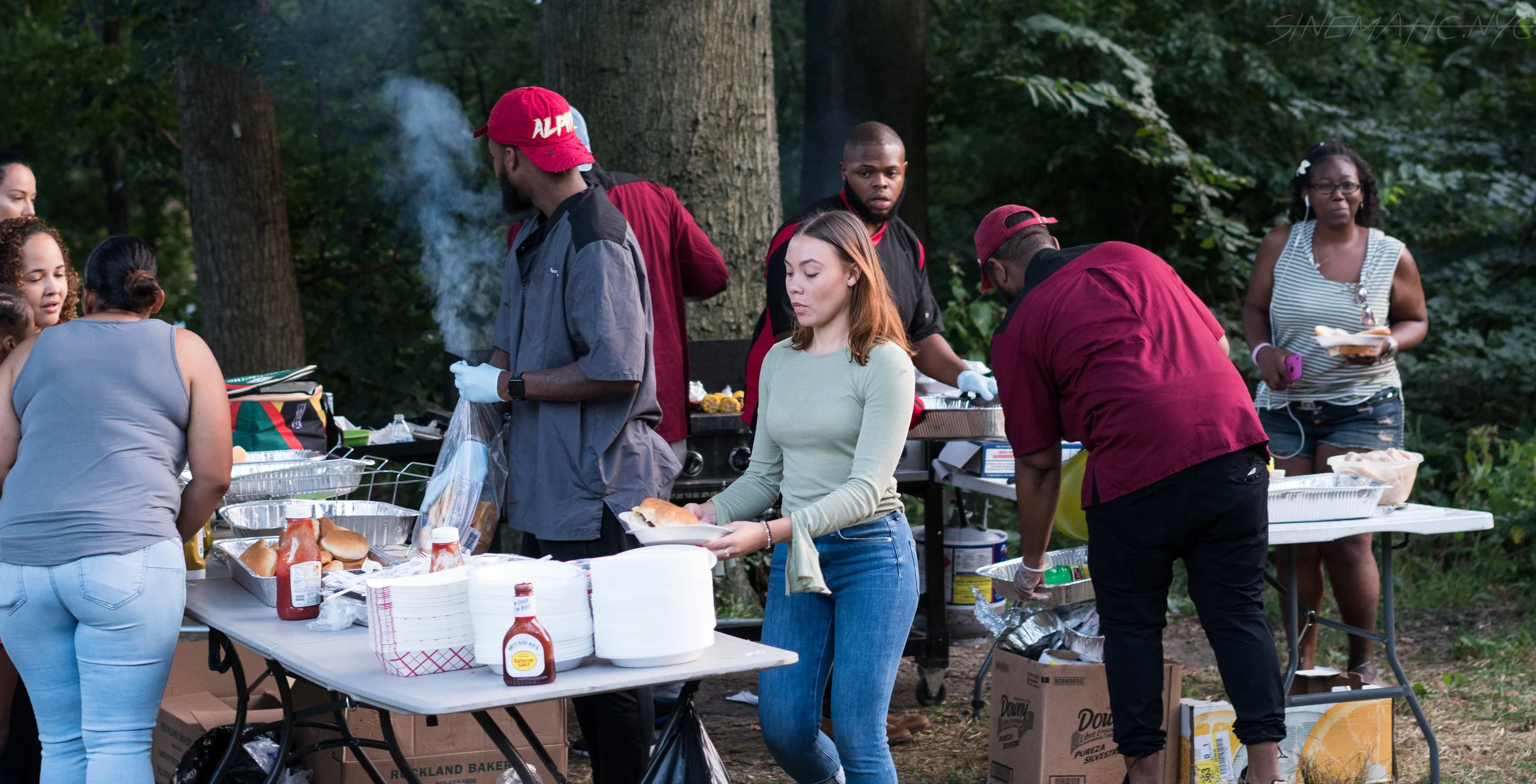 LastHoodBQ17-06106.jpg
