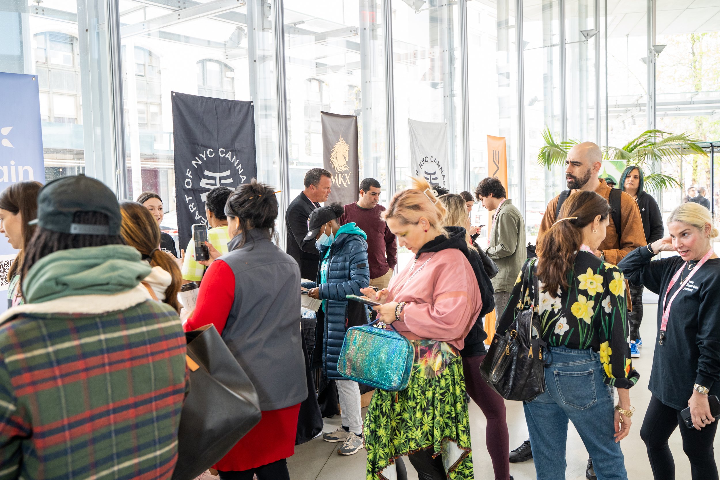 Happy Munkey Coverage-07226.jpg