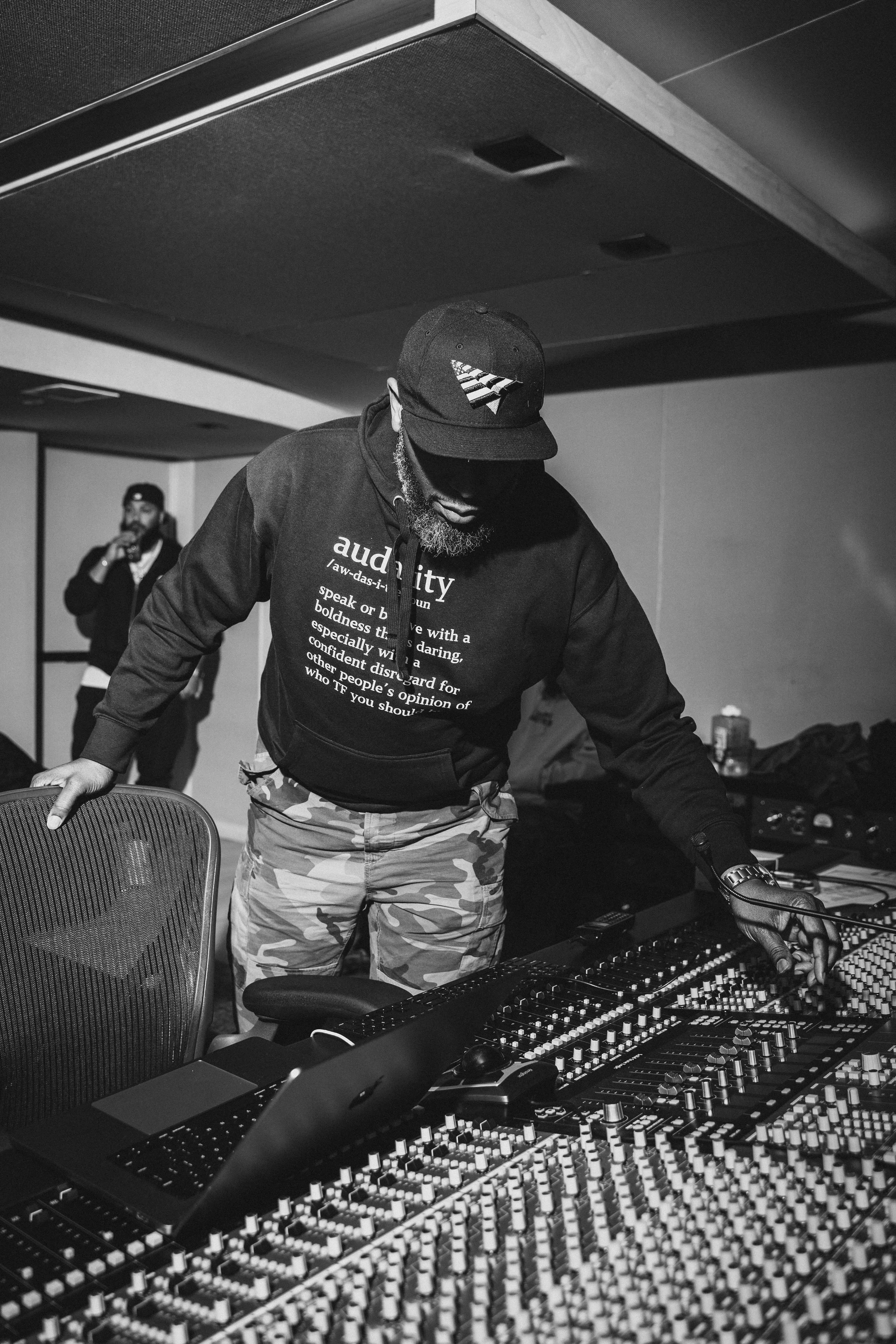 Sinematic Studios x 9th Wonder Session - 10-16-25-09394.jpg