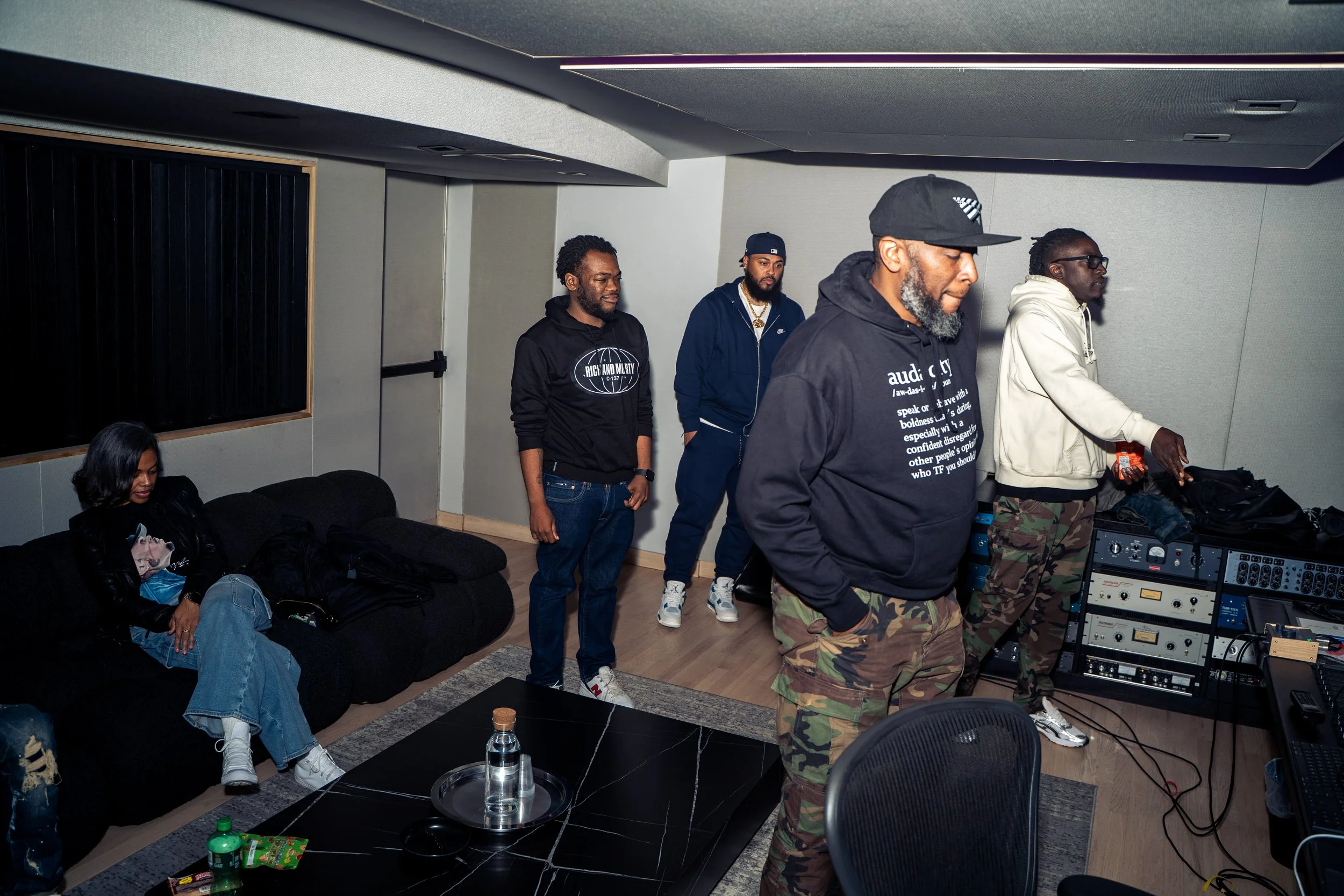 Sinematic Studios x 9th Wonder Session - 10-16-25-09374.jpg