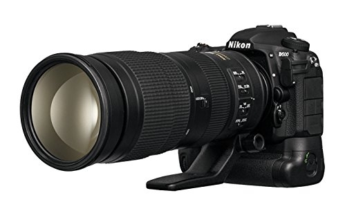 Nikon D500 Sports & Wildlife Camera Kit