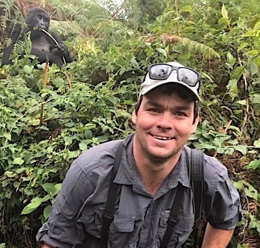 YOUR GUIDE, MARC CRONJE, YOU WILL LAUGH, LEARN AND BE AMAZED BY HIS PASSION FOR AND KNOWLEDGE OF THE NATURE WORLD.