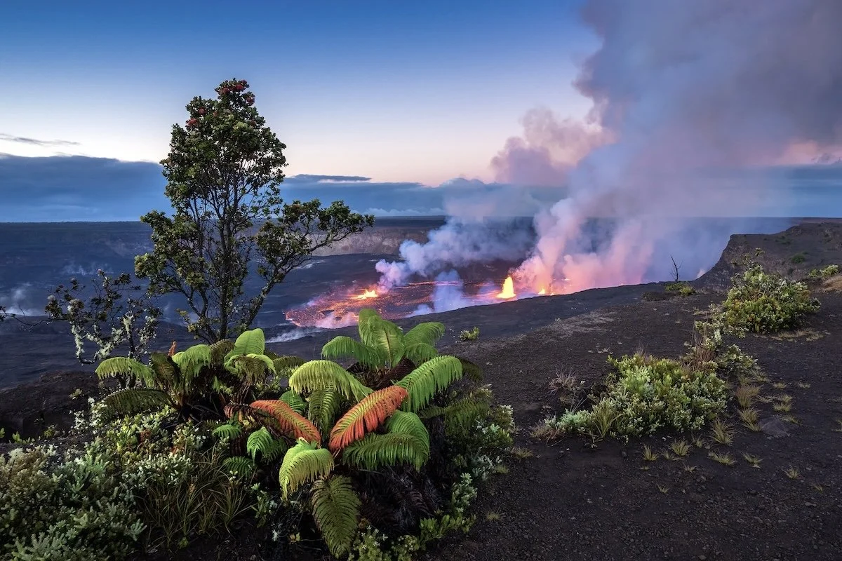 Eruption at Volcaoes national Park Hawaii