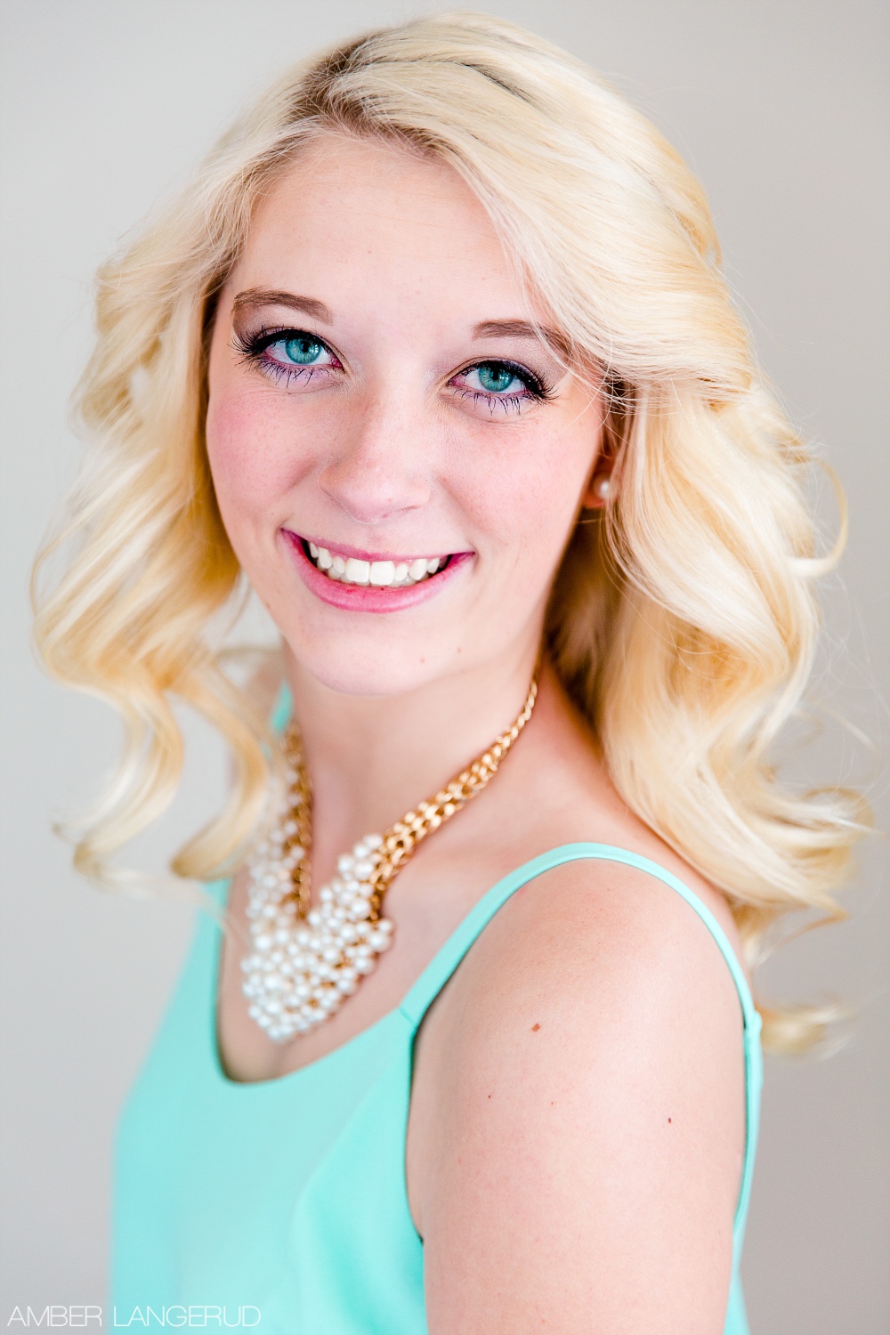 Miss Minnesota Headshot Session for Miss Frazee 2015 Mollee Byer