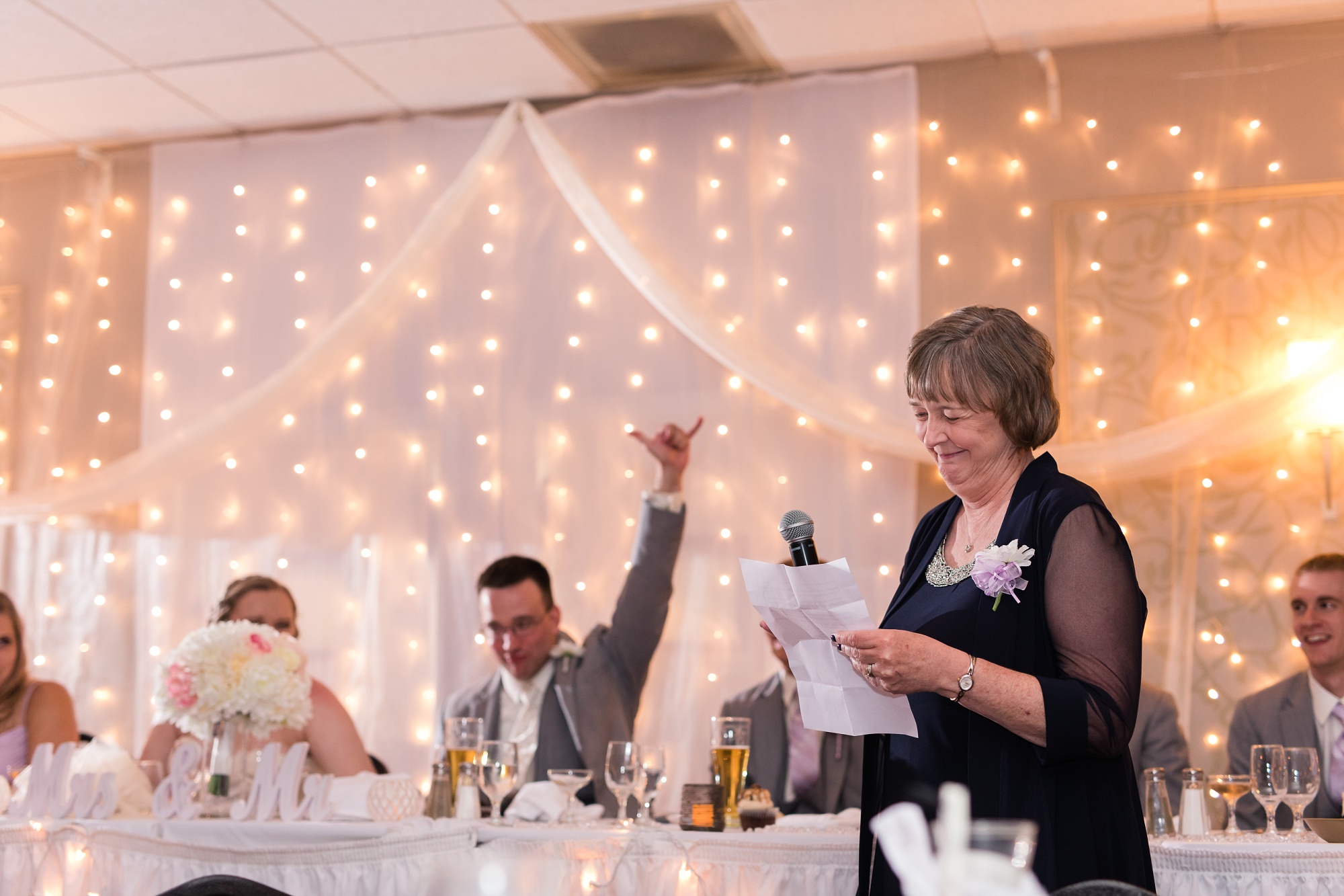 Lake Park Lutheran Church and Holiday Inn Detroit Lakes, Lakeside Wedding by Amber Langerud Photography | Vanessa & Eric