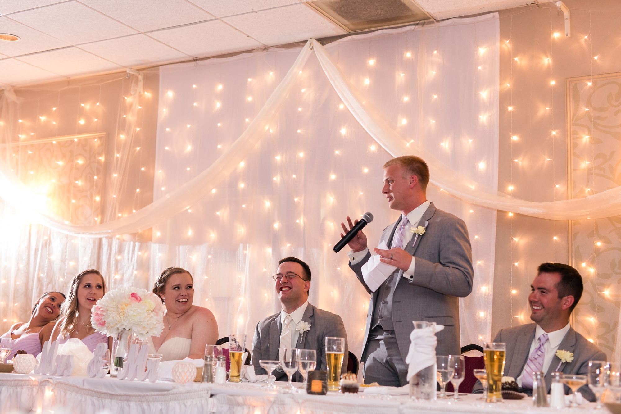 Lake Park Lutheran Church and Holiday Inn Detroit Lakes, Lakeside Wedding by Amber Langerud Photography | Vanessa & Eric