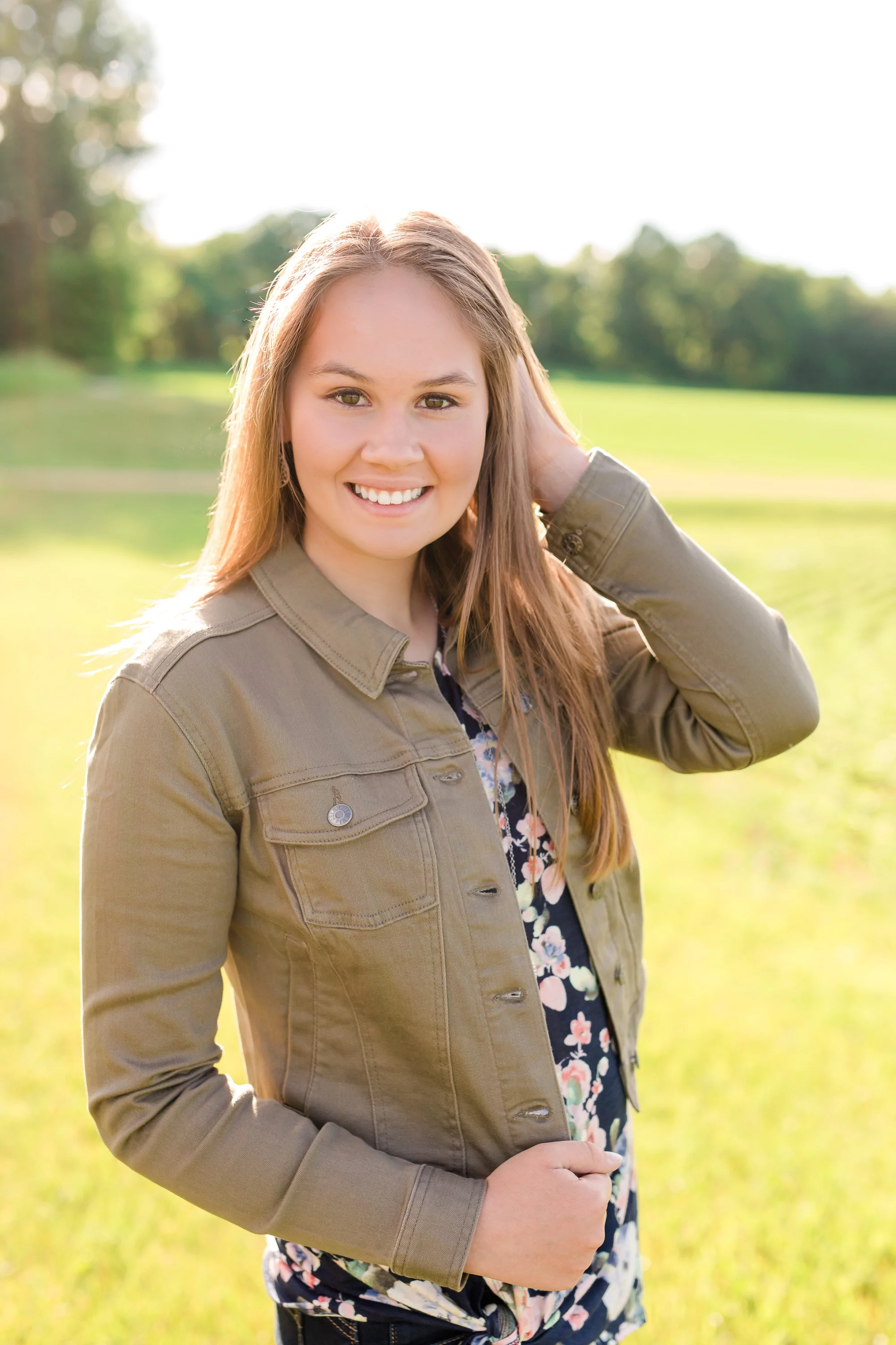 Country Styled Senior Session with Horses near Audubon, MN | Hannah