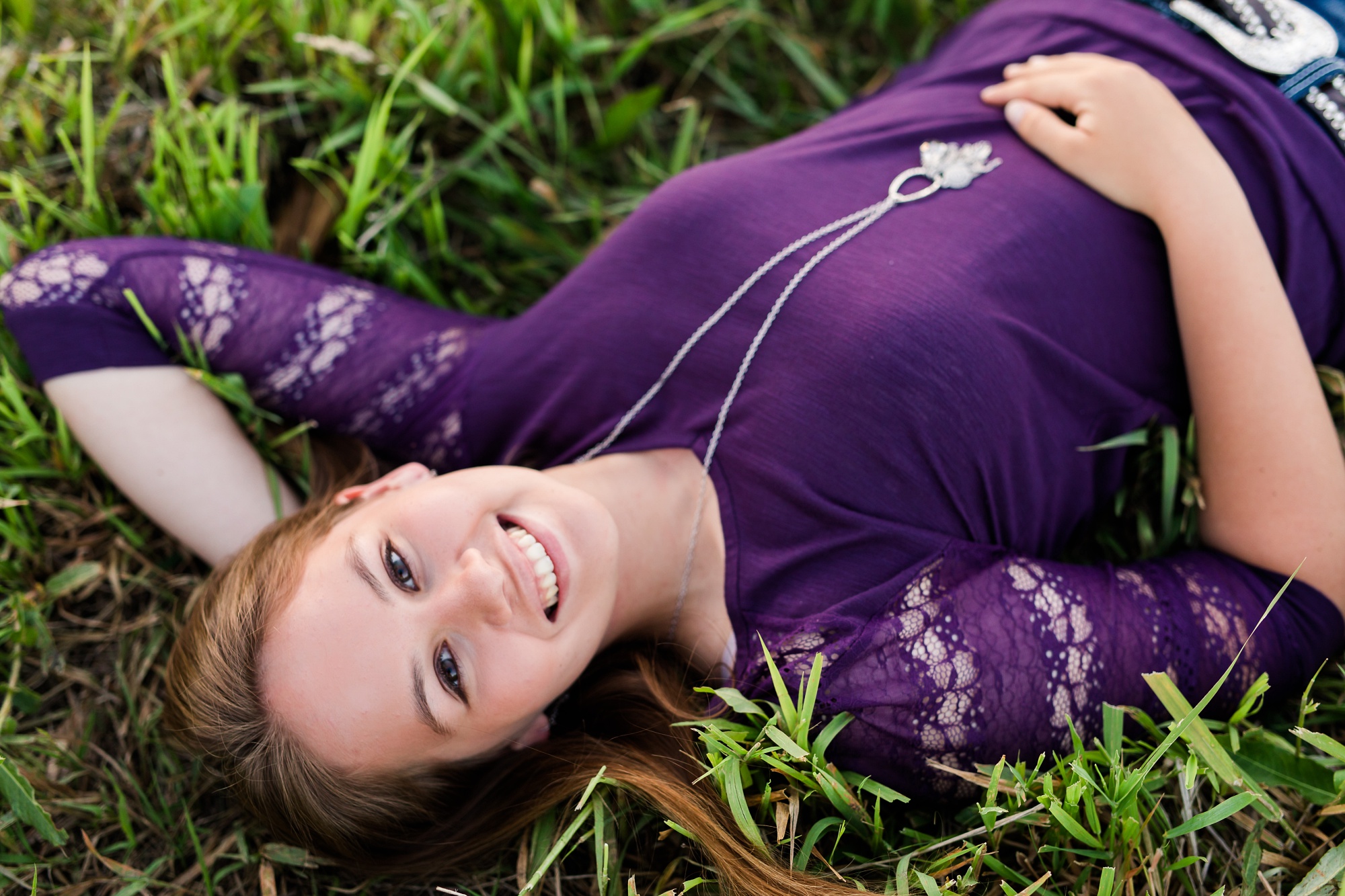 Country Styled Senior Session with Horses near Audubon, MN | Hannah
