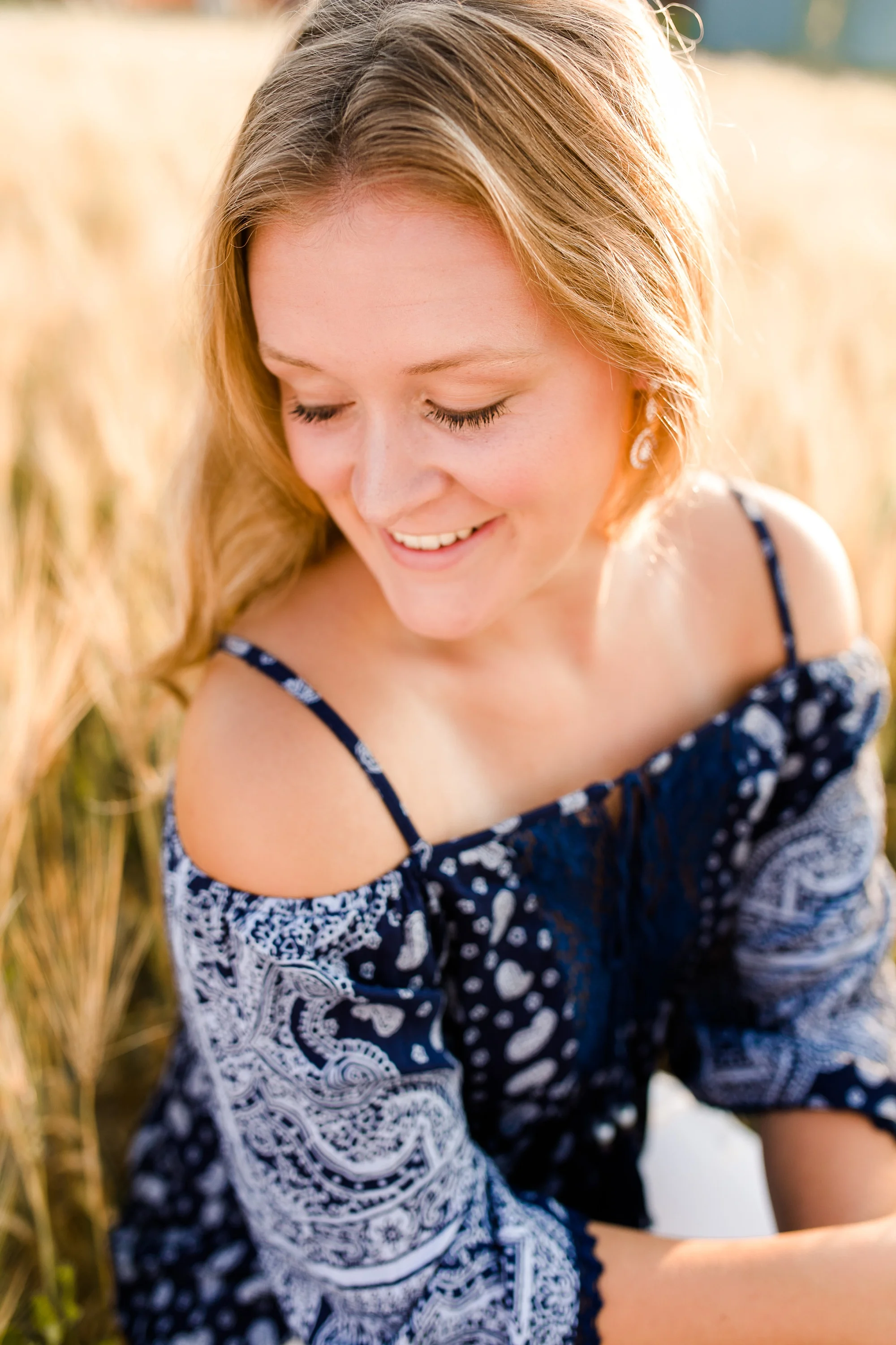 Country Styled, Lakeside High School Senior Girl Session by Amber Langerud Photography near Audubon, MN | Emma