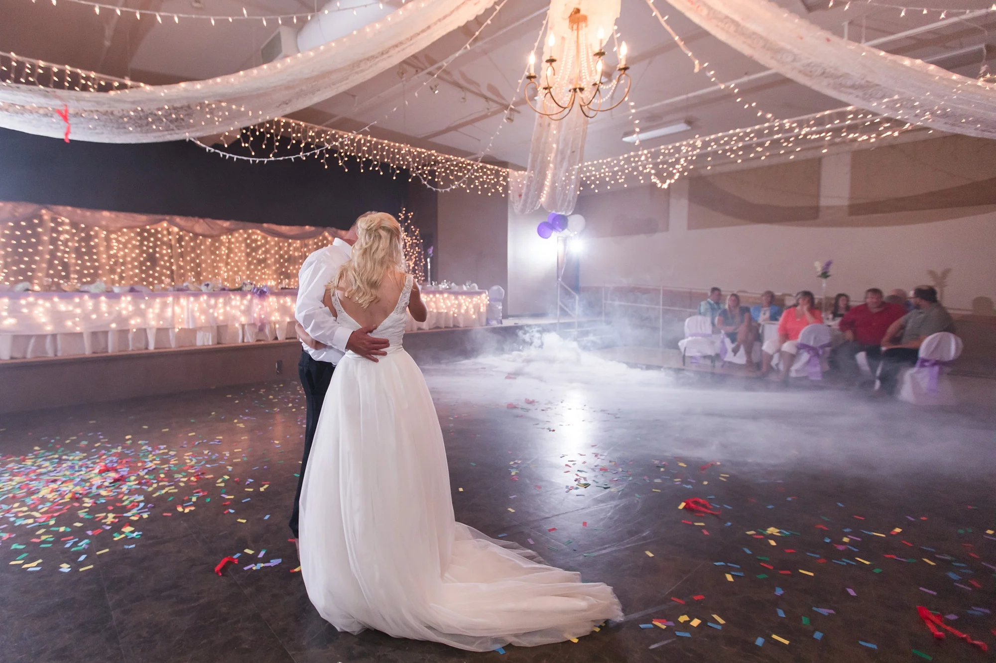 Backyard Frazee, MN Wedding with Frazee Event Center Reception by Amber Langerud | Ellie & Erik