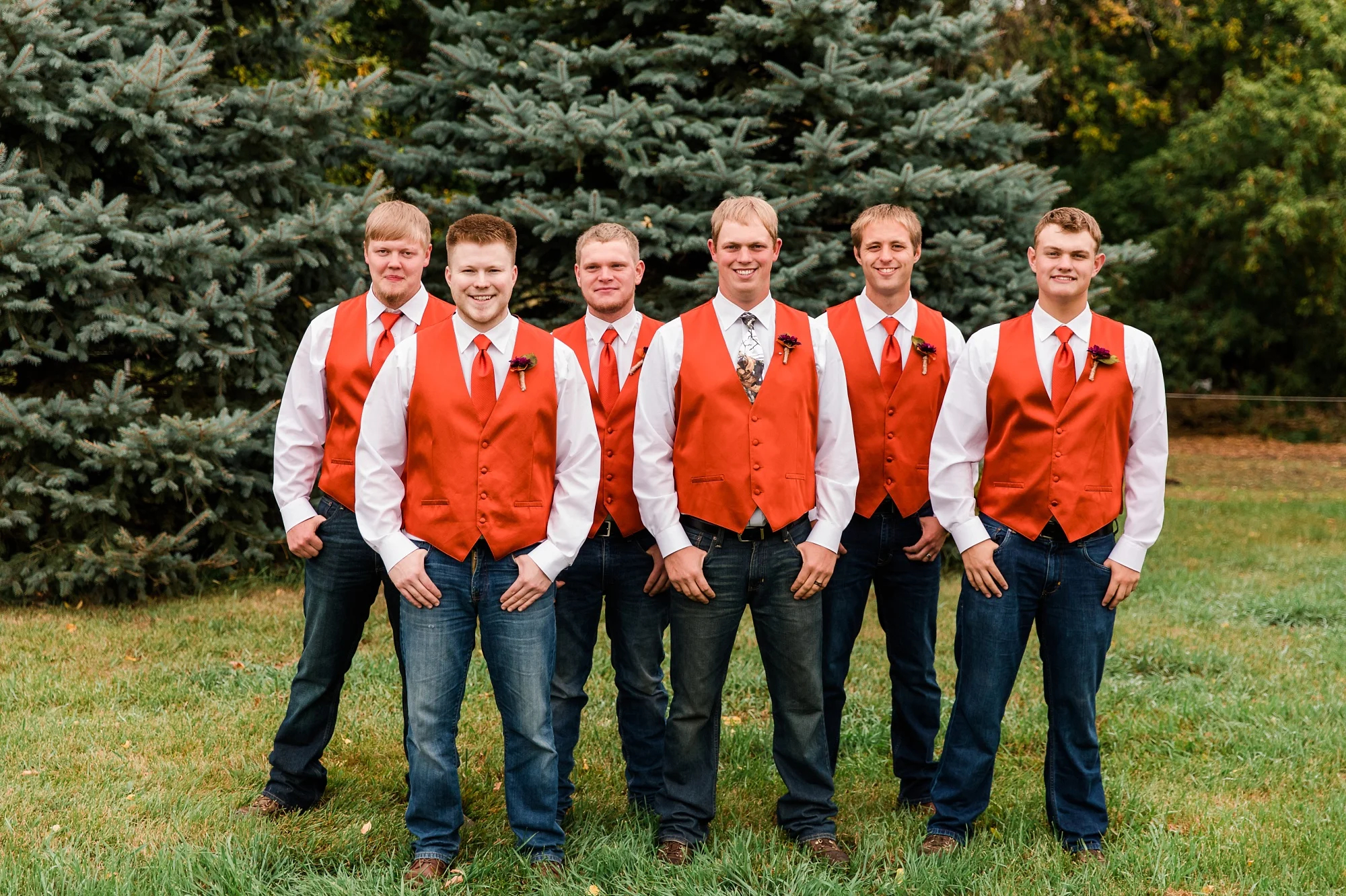 Amber Langerud_Lake Park MN Barn wedding at the Hitching Post_0429.jpg