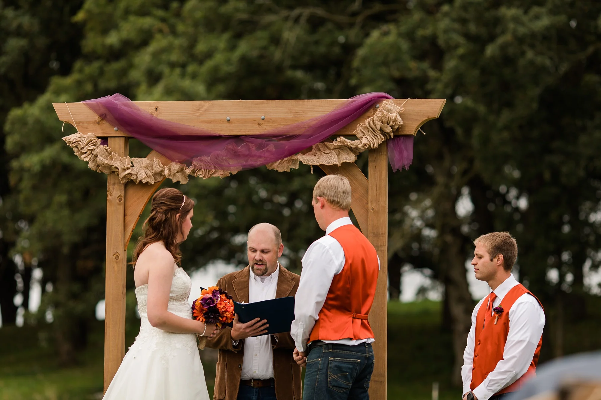 Amber Langerud_Lake Park MN Barn wedding at the Hitching Post_0446.jpg