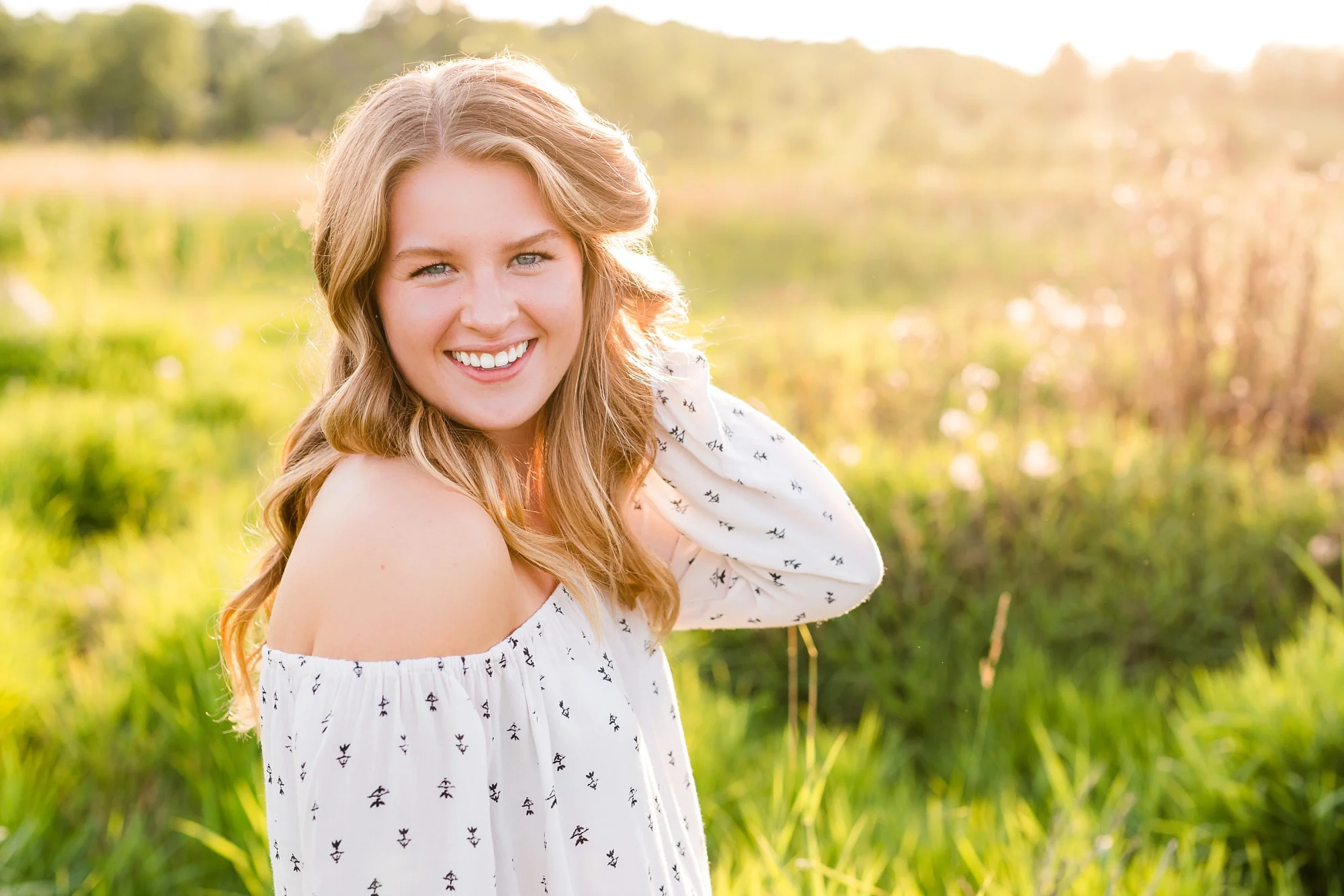 Amber Langerud_Audubon, MN Outdoor Senior Session_0473.jpg