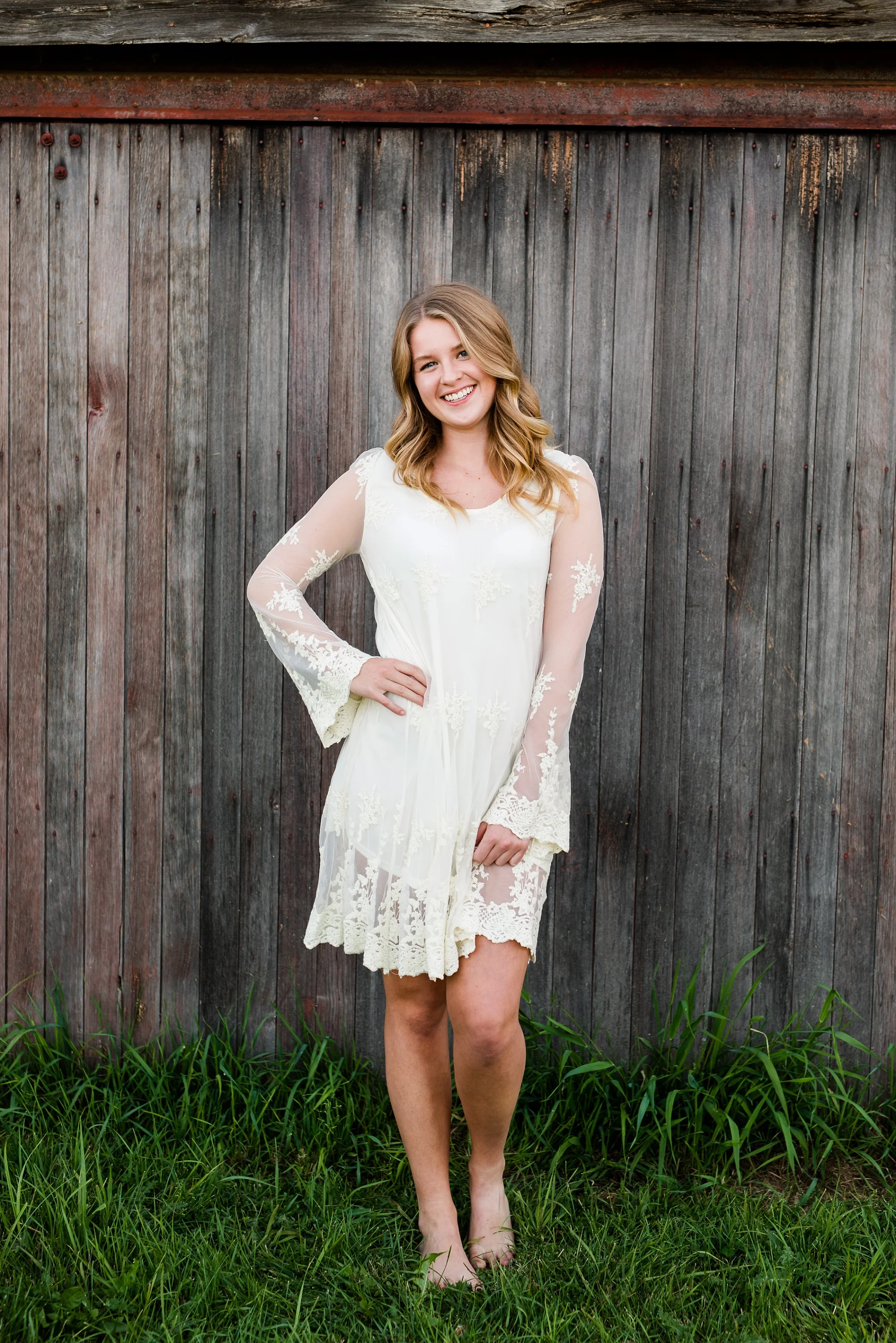 Amber Langerud_Audubon, MN Outdoor Senior Session_0478.jpg