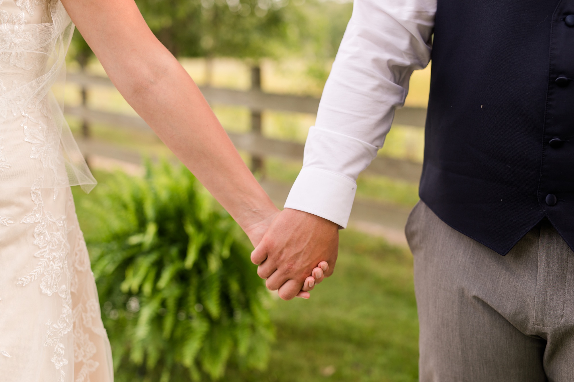 Amber Langerud Photography_Farmsite, Country Wedding_5580.jpg