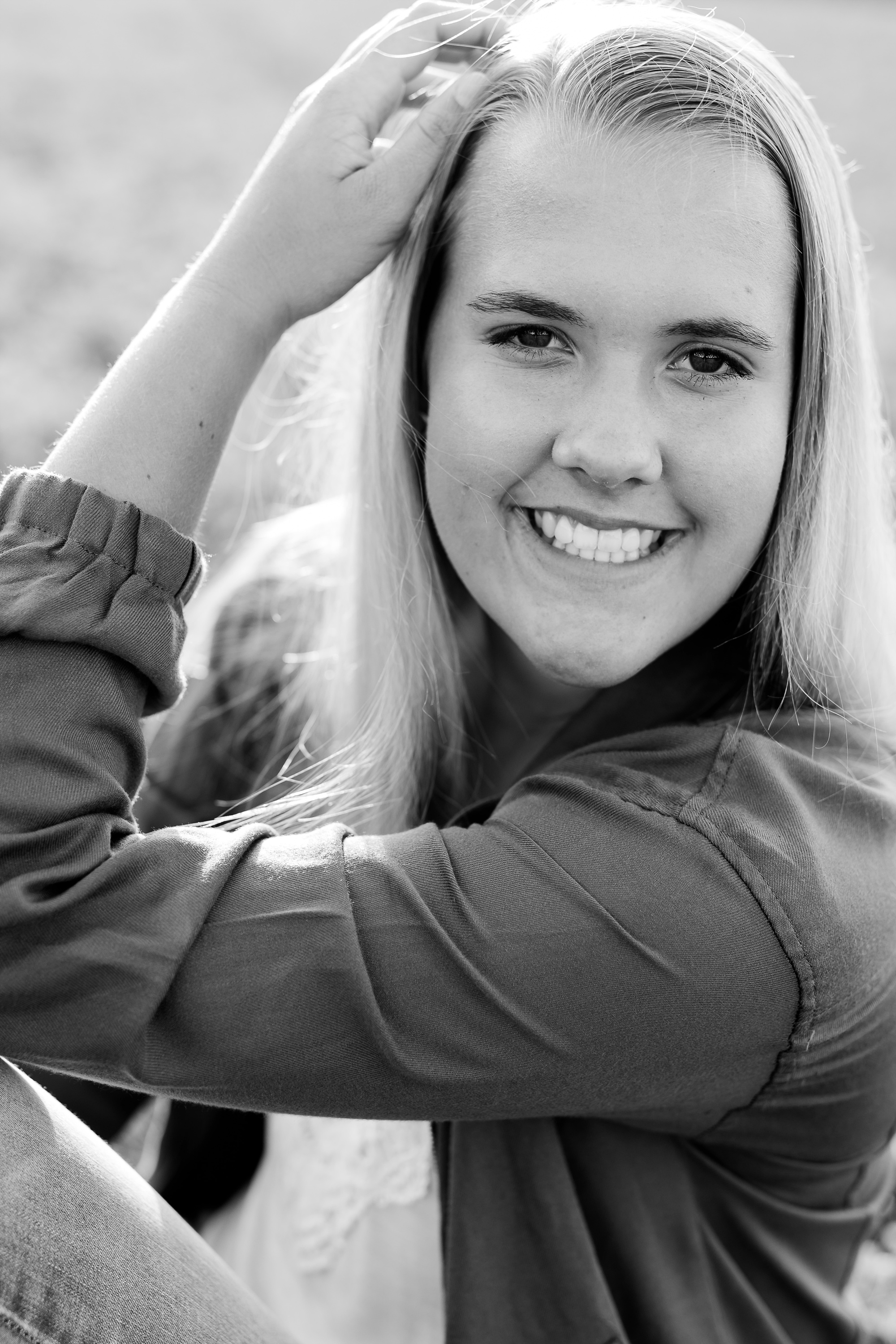 Amber Langerud Photography_Twin Senior Pictures DLHS_5655.jpg