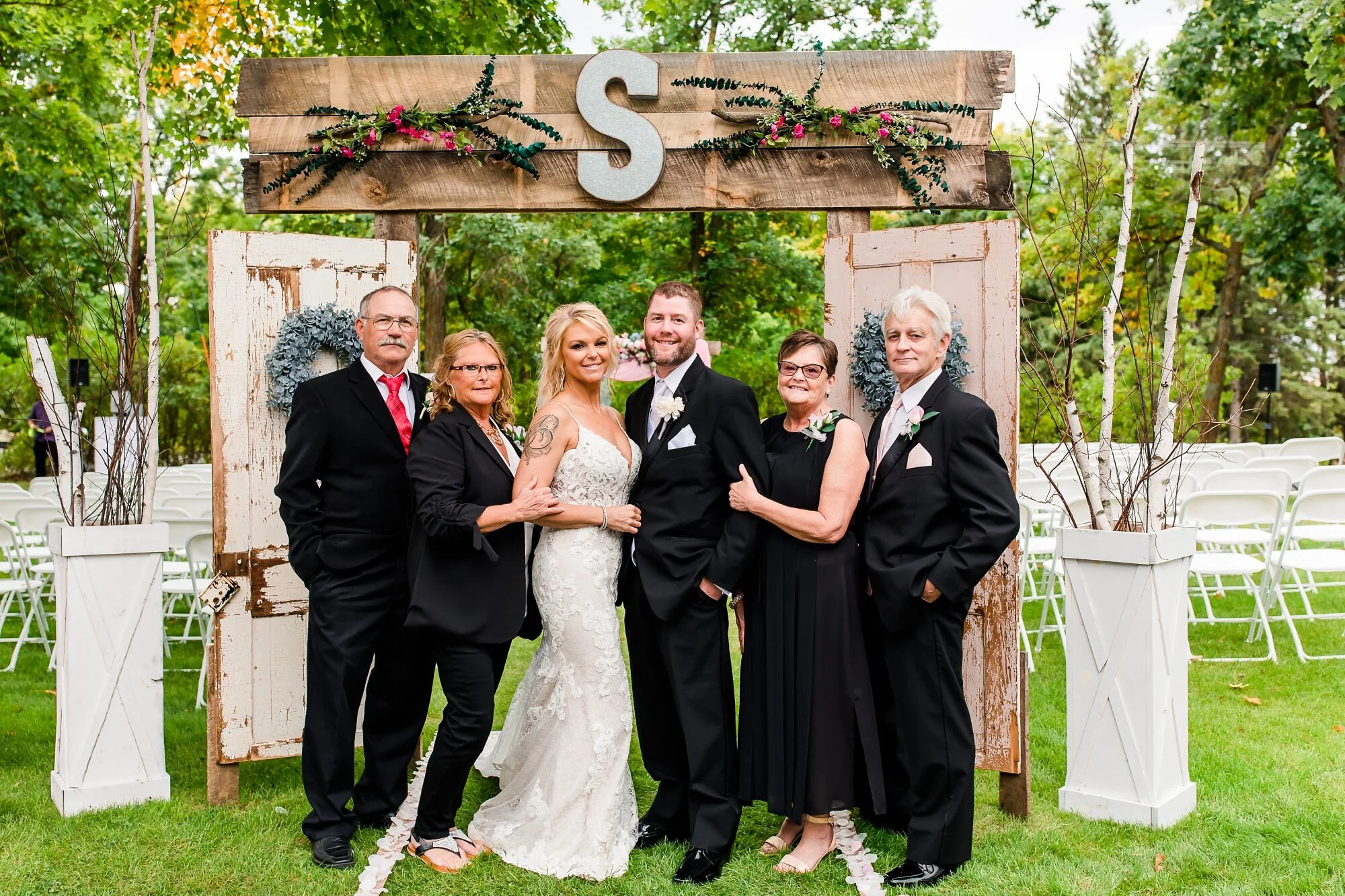 Amber Langerud Photography_Eagle Lake Rustic Styled Outdoor Wedding in Minnesota_6866.jpg