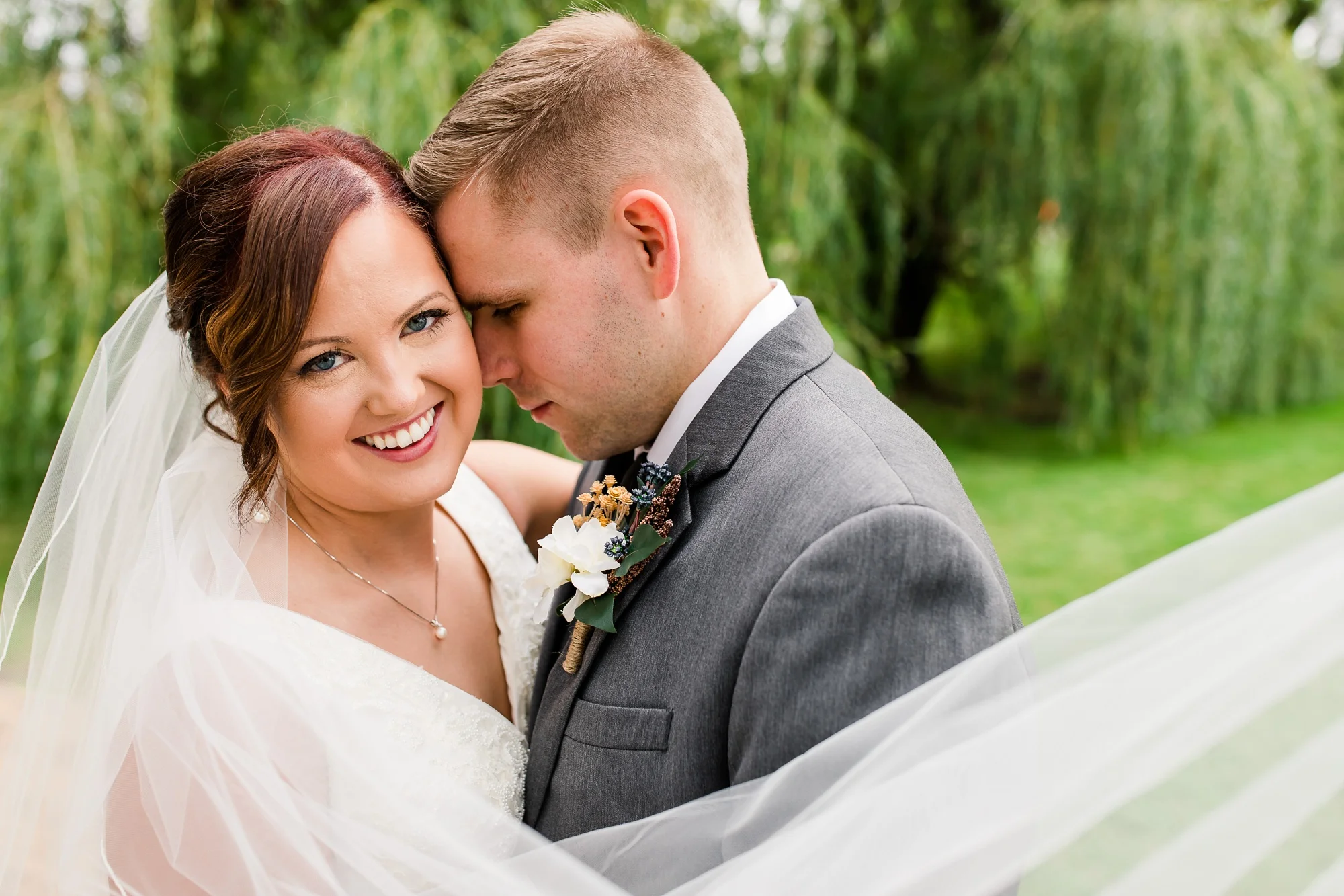 Amber Langerud Photography_Moohread, Outdoor, Barn Wedding at A Friends House_7029.jpg