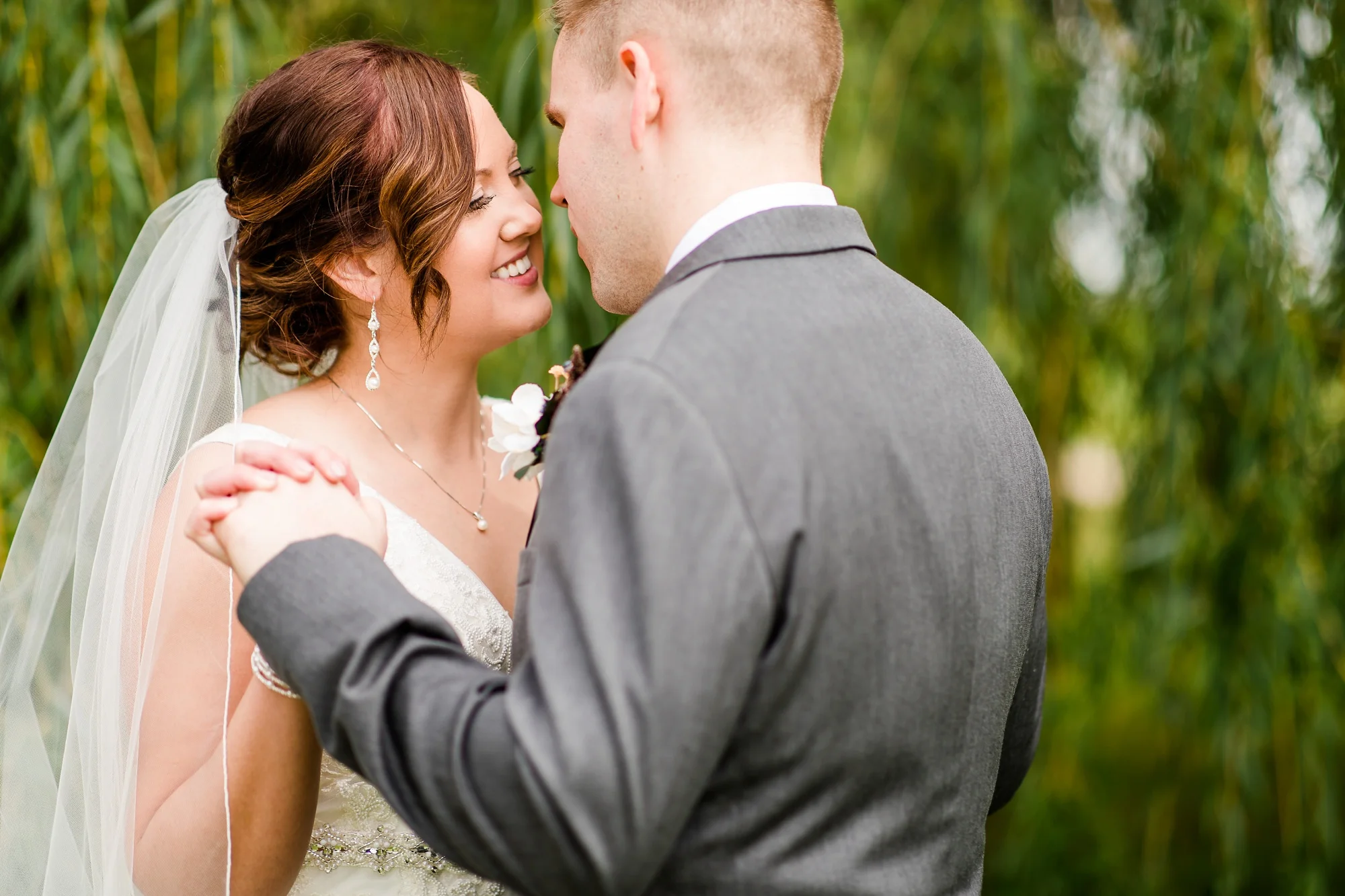 Amber Langerud Photography_Moohread, Outdoor, Barn Wedding at A Friends House_7062.jpg