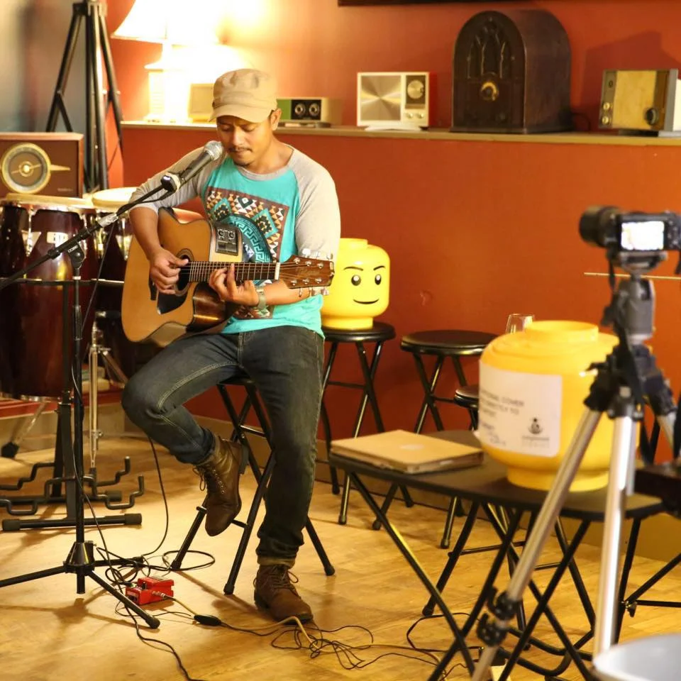 ABOUT THE ARTIST: Dino is a local songwriter & musician specializing in a style that walks an inviting line between classic rock, jazz, and soul. He can often be found serenading guests at venues all over 30A for any occasion from weddings to parties and other events.