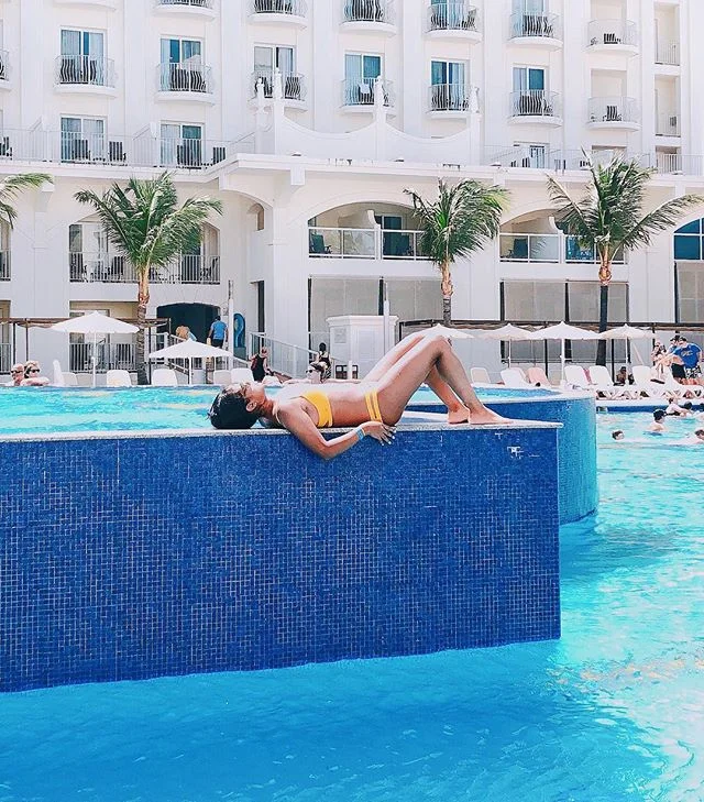 ☀️ bathing | Riu Palace