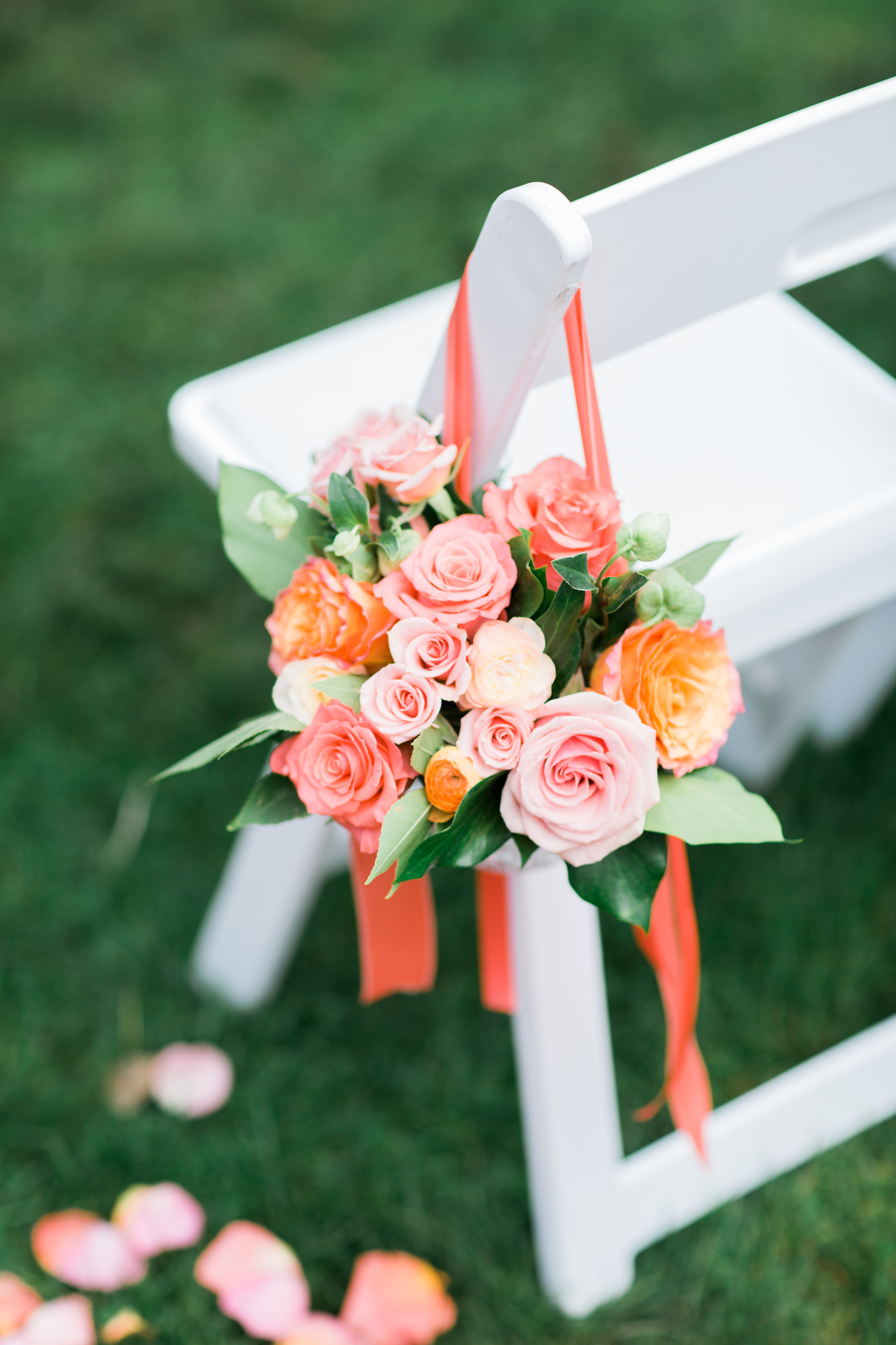 Peach and Pink Aisle Decor | Chair Posey | Wedding Flowers | Asgari Photography | Parsons Garden Wedding | Seattle Wedding Planner