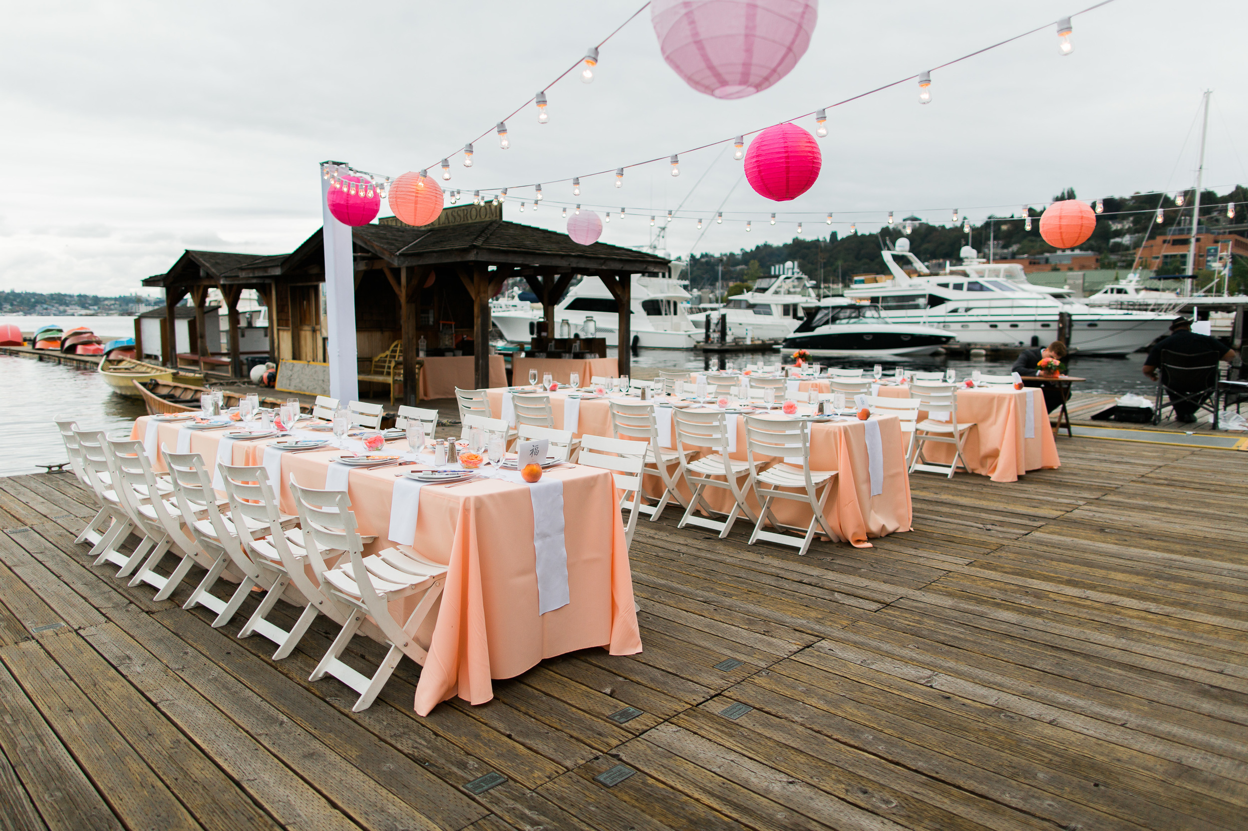 Peach Wedding Tables | Pink and Peach Wedding | Center for Wooden Boats | Chinese Lanterns | Asgari Photography | Seattle Wedding Planner | Chinese Wedding Planner