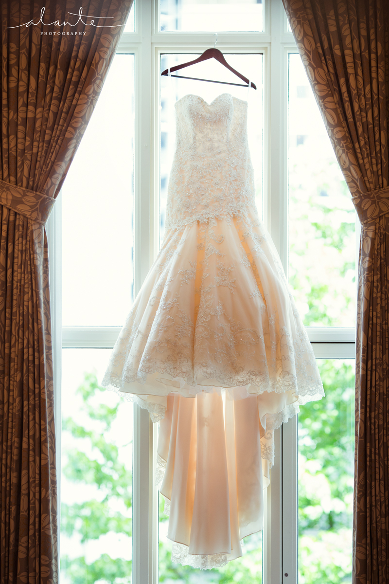 Wedding Dress in Window | Alante Photography | Washington Athletic Club Wedding | Seattle Wedding Planner | Filipino Wedding Planner
