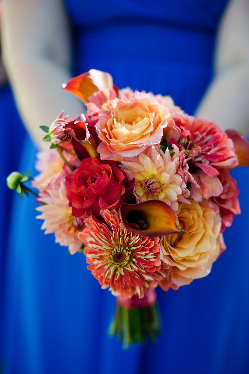 Fall Wedding Bouquet | Pink and Peach Wedding Bouquet | Navy and Pink Wedding | Skansonia Ferry Wedding | Affinity Photography | Seattle Wedding Planner