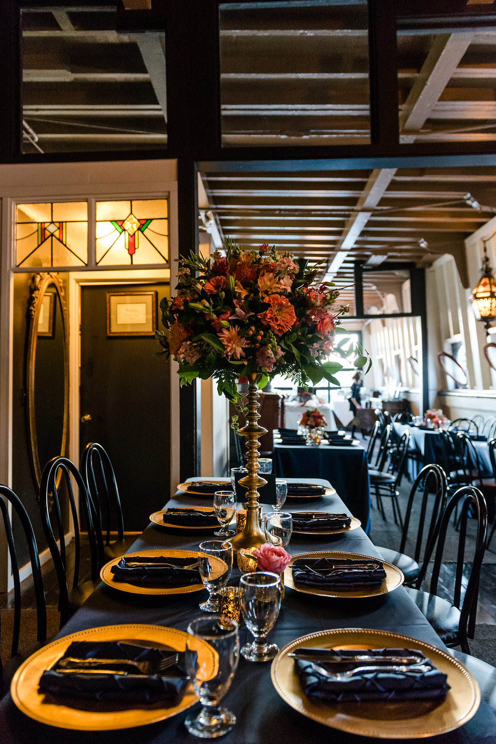 Wedding Centerpiece | Fall Wedding | Navy, Gold and Pink Wedding | Skansonia Ferry Wedding | Affinity Photography | Seattle Wedding Planner