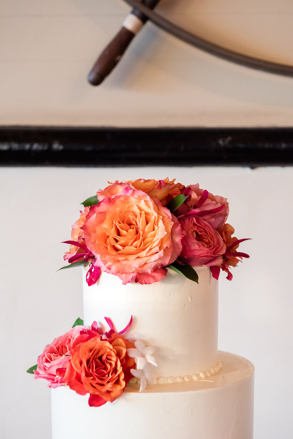 Fall Wedding Cake | Honey Crumb Cake Studio | Pink and Peach Wedding | Skansonia Ferry Wedding | Affinity Photography | Seattle Wedding Planner
