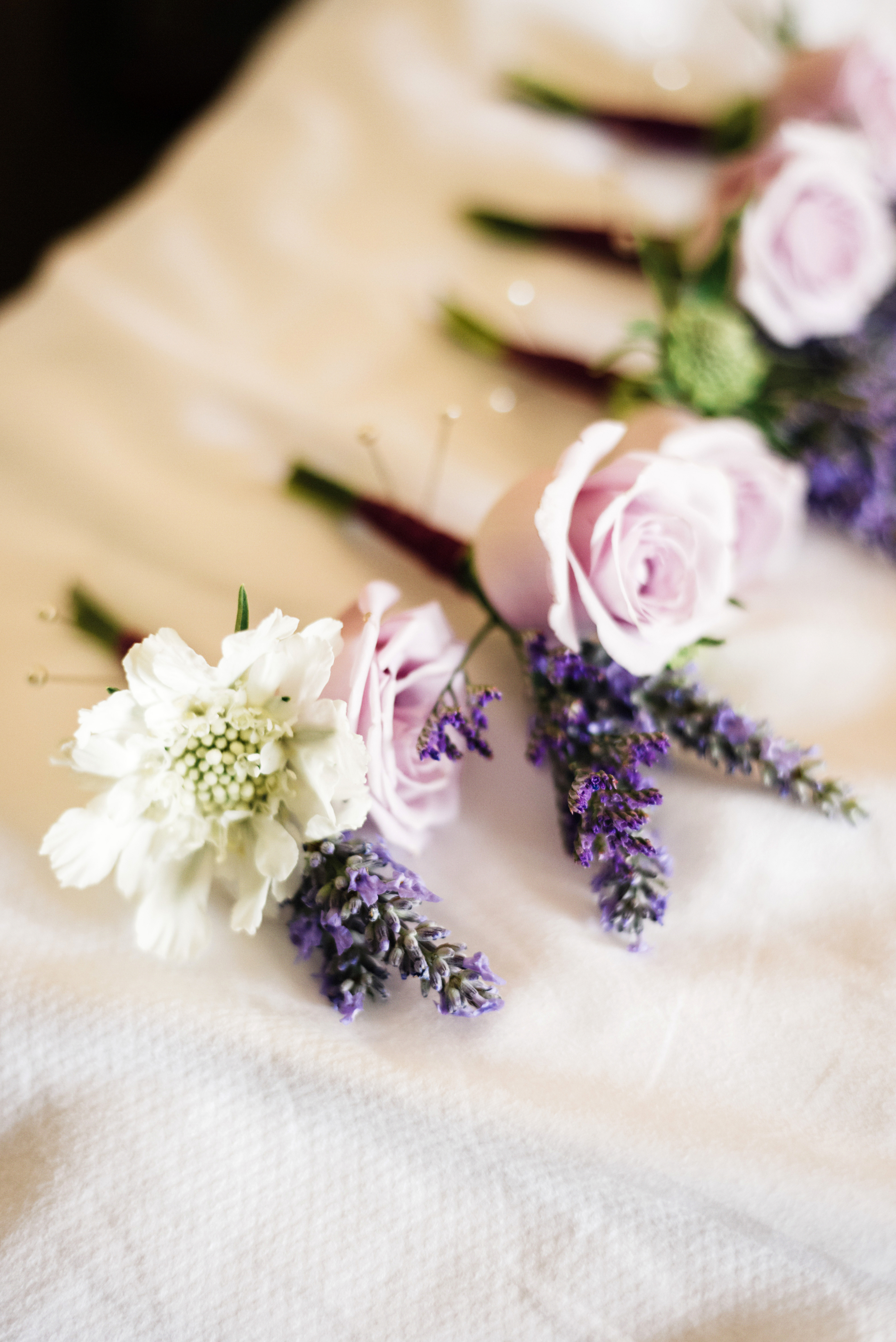 Purple Wedding Boutonniere | Joe and Patience Photography | Filipino Wedding Planner | Seattle Wedding Planner | Ballard Bay Club Wedding