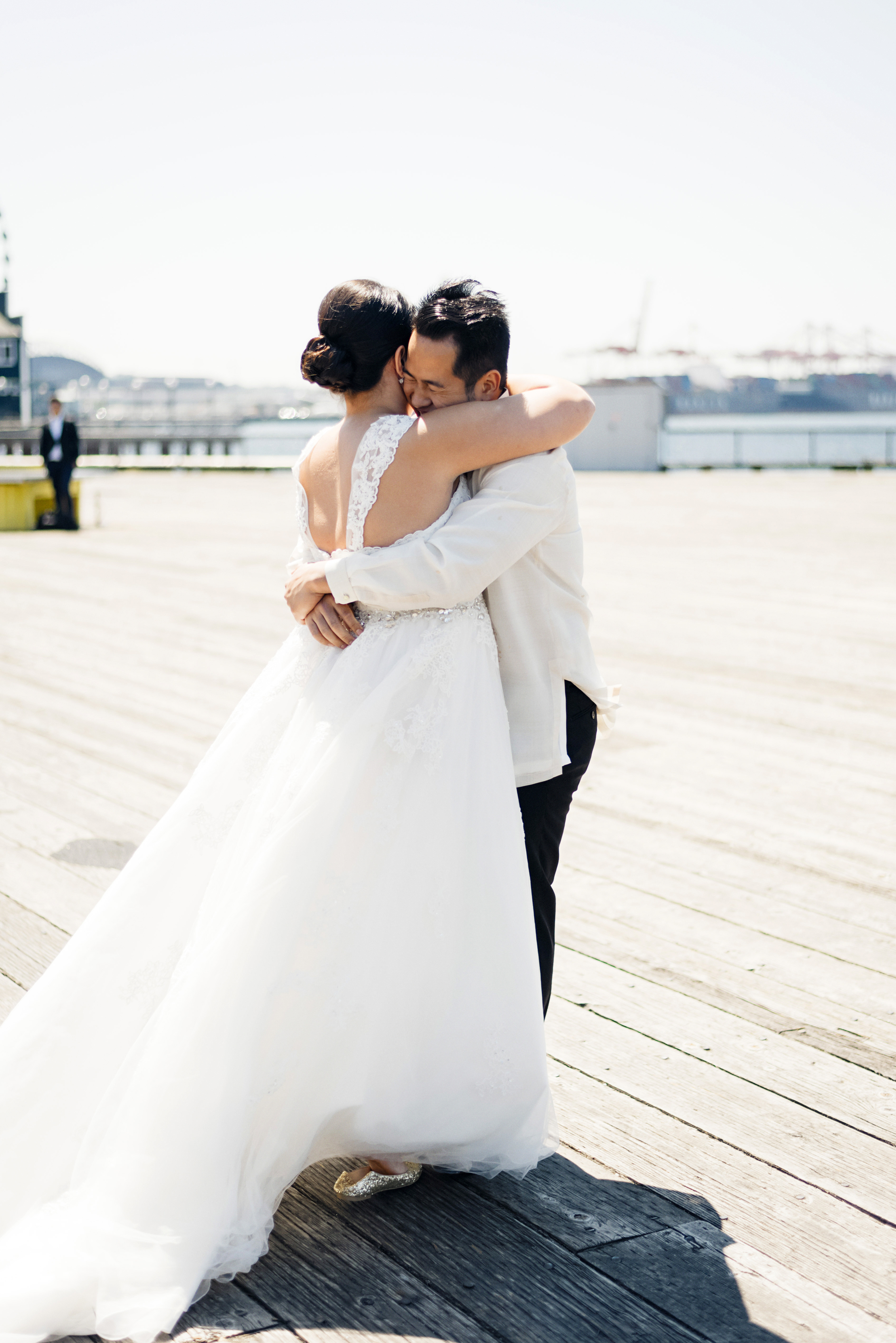 First Look Photo | Joe and Patience Photography | Filipino Wedding Planner | Seattle Wedding Planner | Ballard Bay Club Wedding