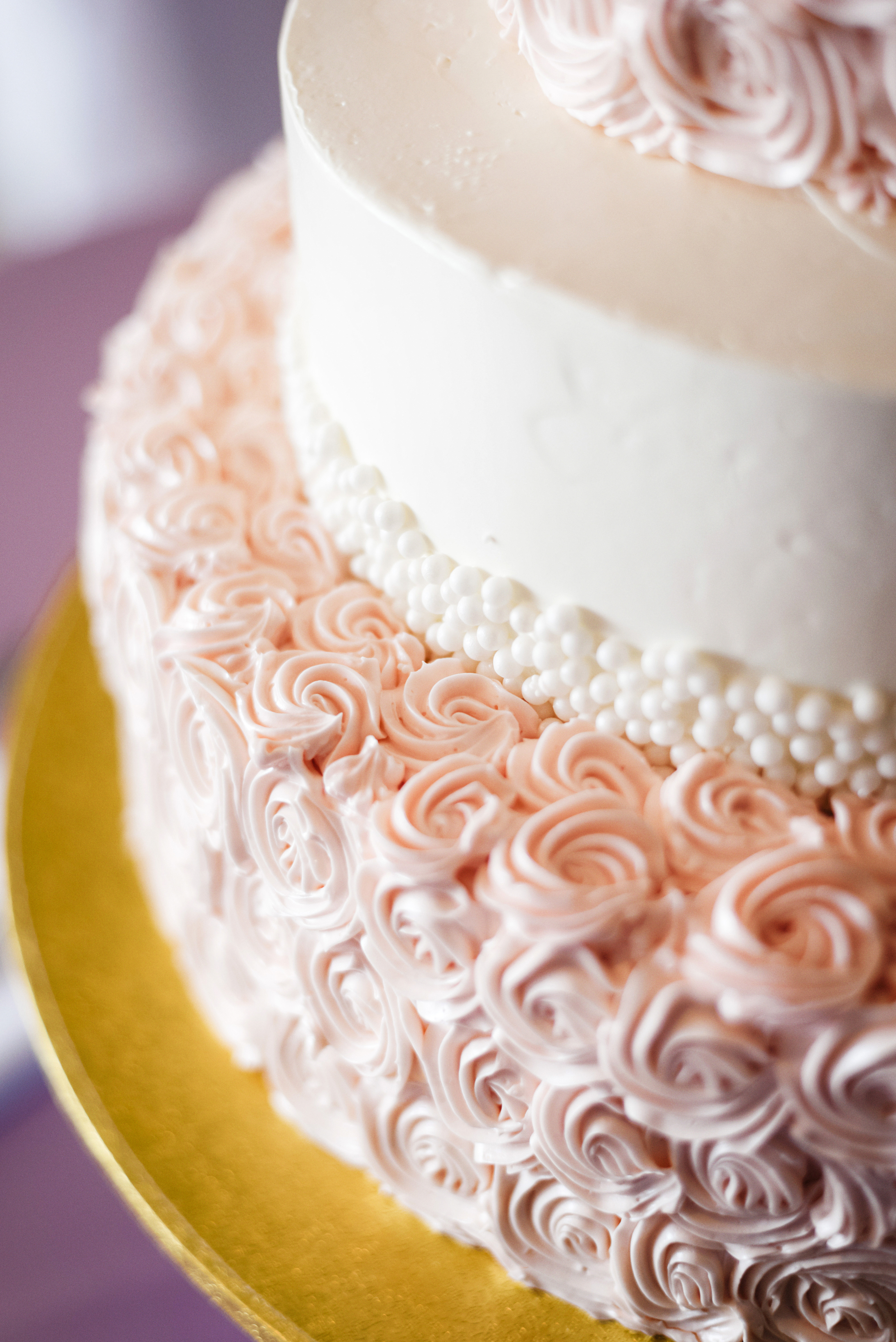 Pink and White Wedding Cake | Hoffman's Bakery | Joe and Patience Photography | Filipino Wedding Planner | Seattle Wedding Planner | Ballard Bay Club Wedding